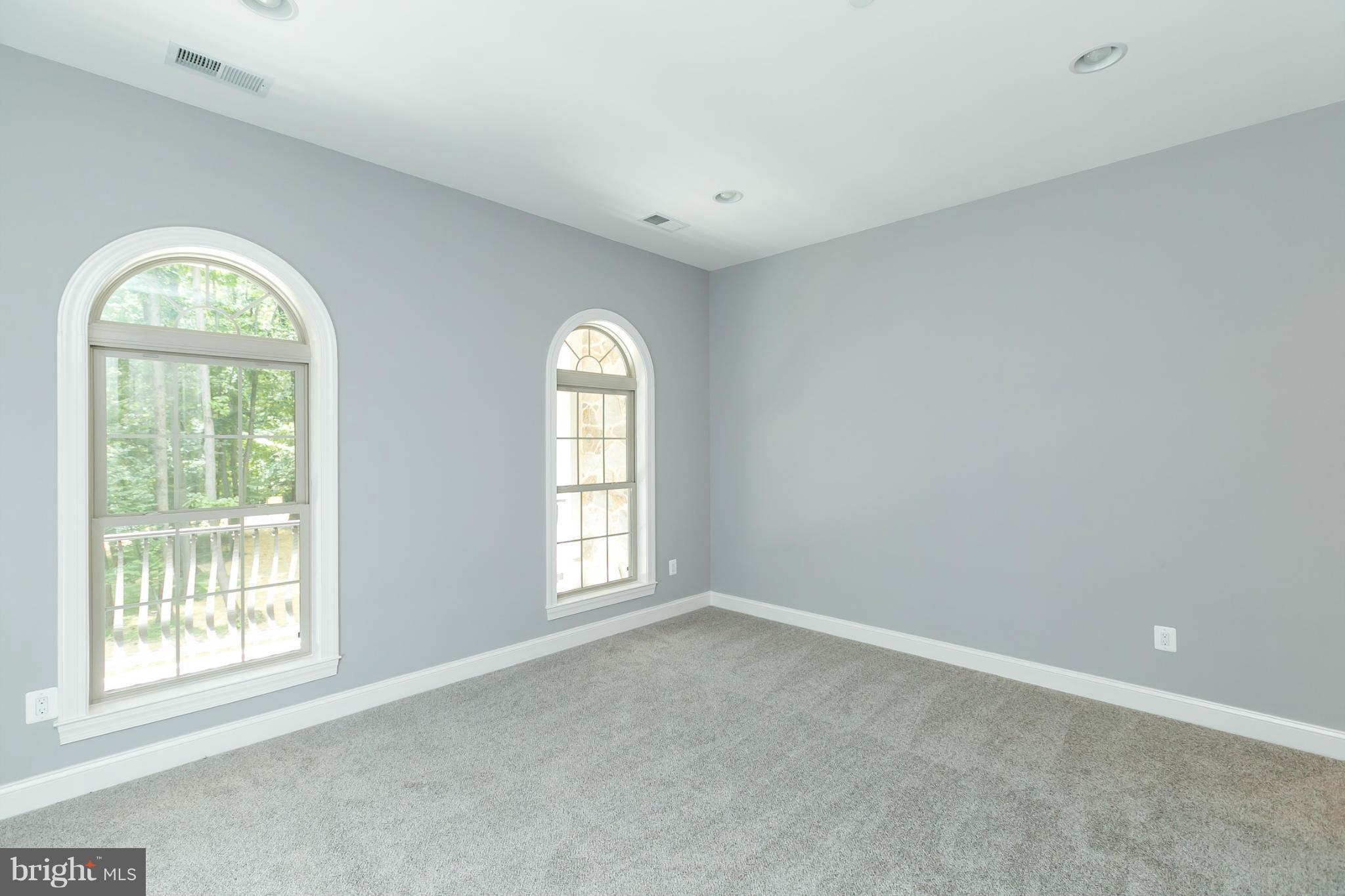 VELVET VALLEY - Residential