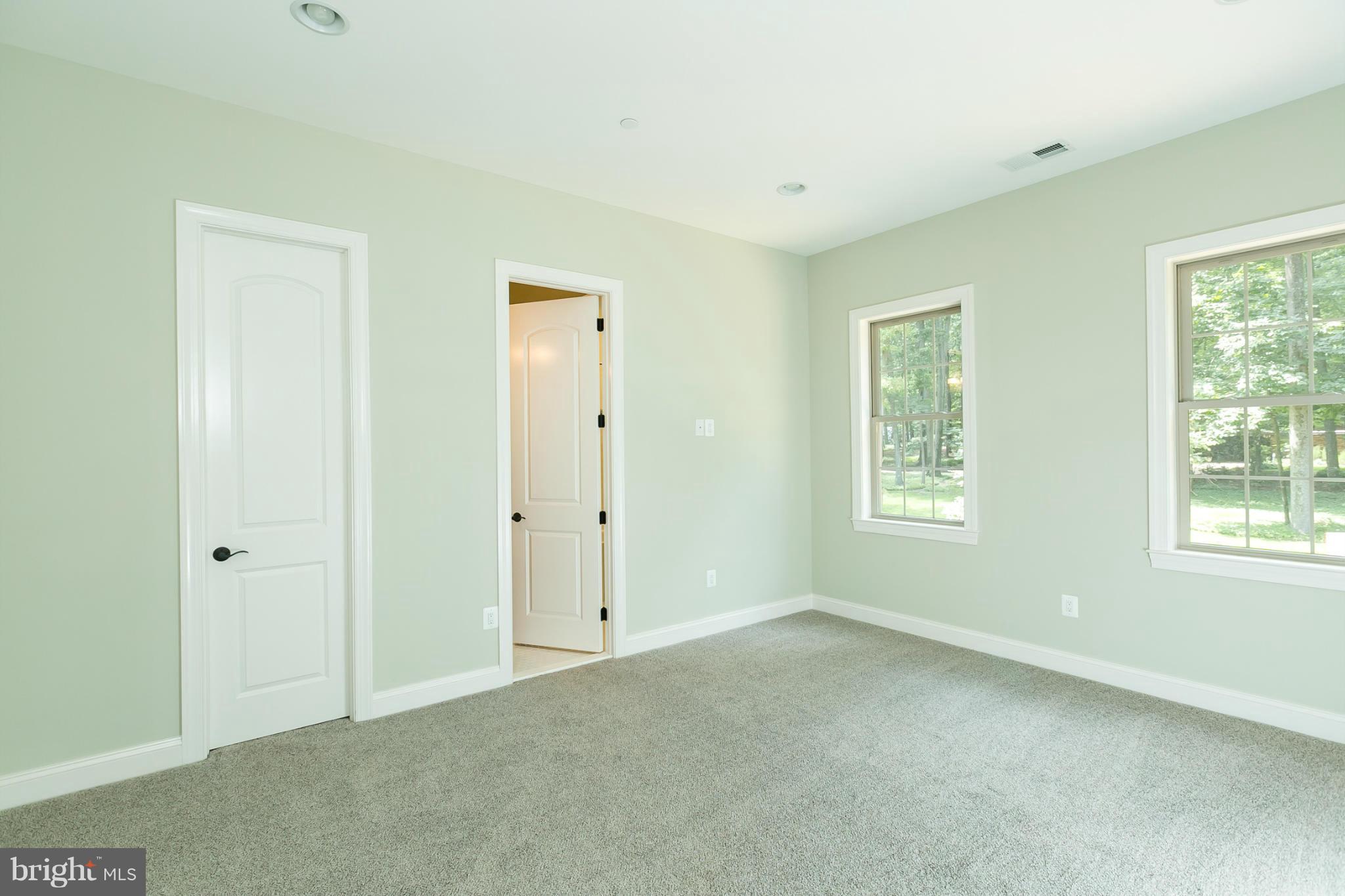 VELVET VALLEY - Residential