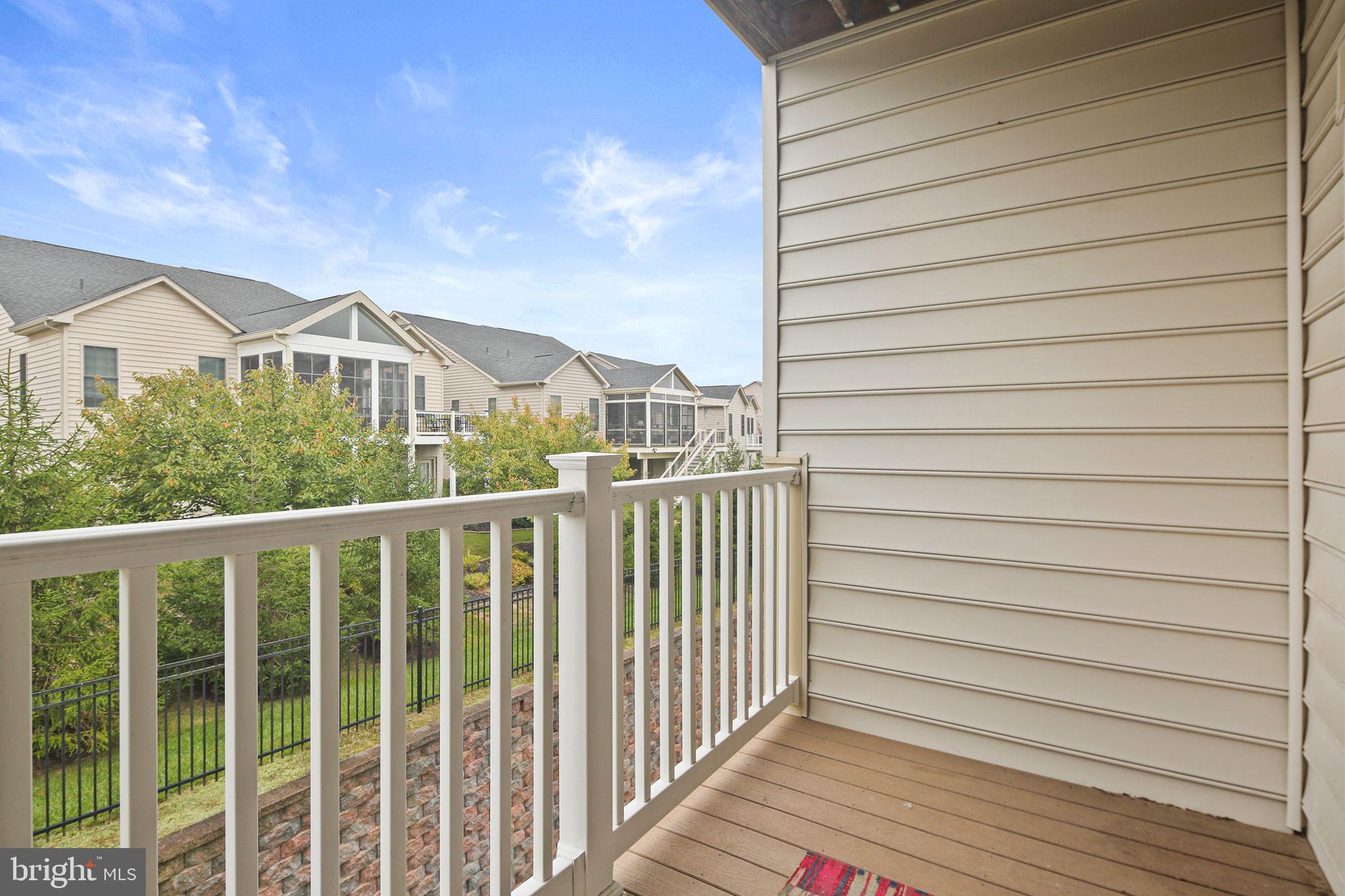 WAVERLY WOODS WEST - Residential