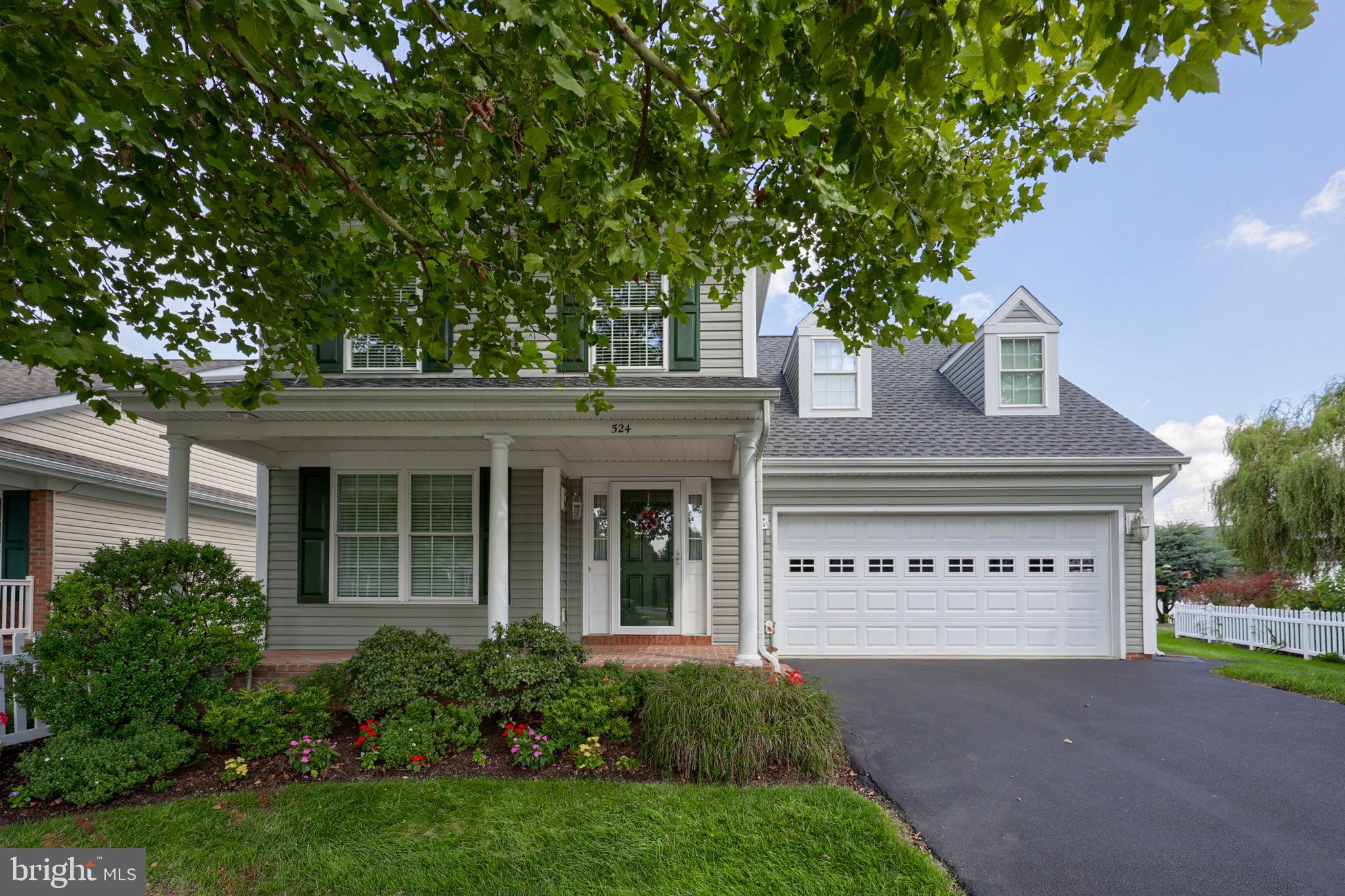 524 THORNBERRY LANE