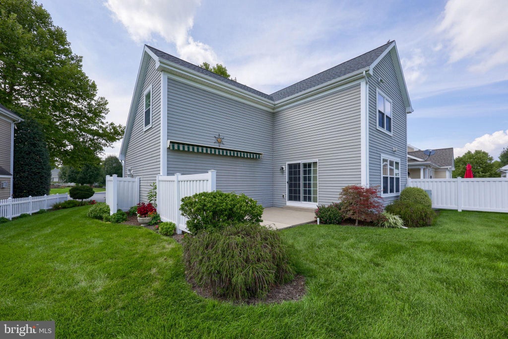 Photo of 524 Thornberry Lane, LITITZ, PA 17543 (MLS # PALA2093796)