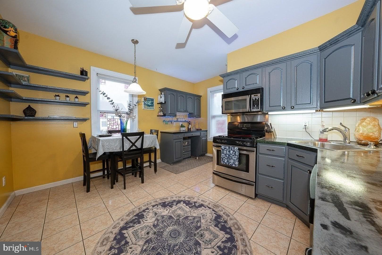 RIDLEY PARK - Residential