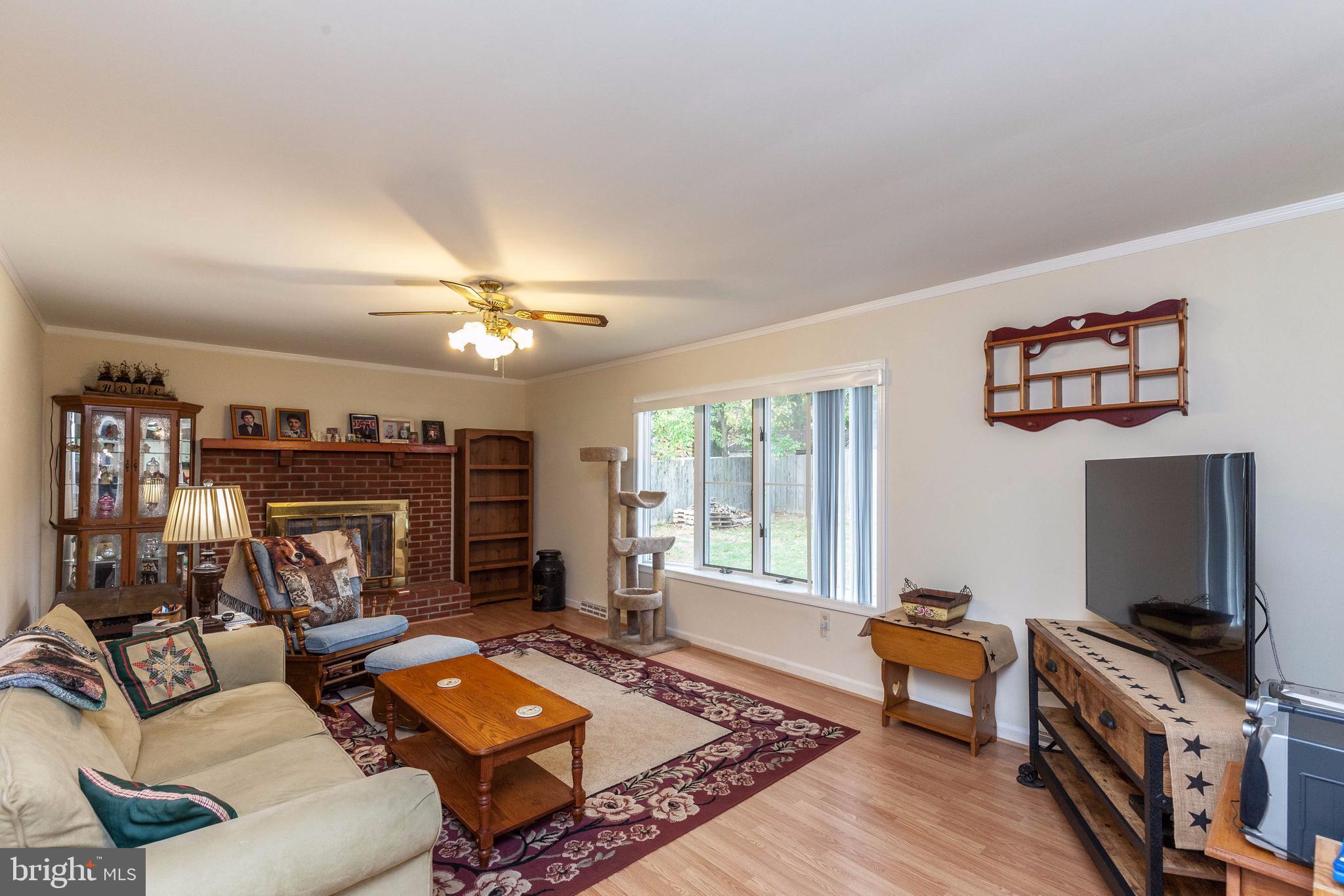 COLONIAL ACRES - Residential