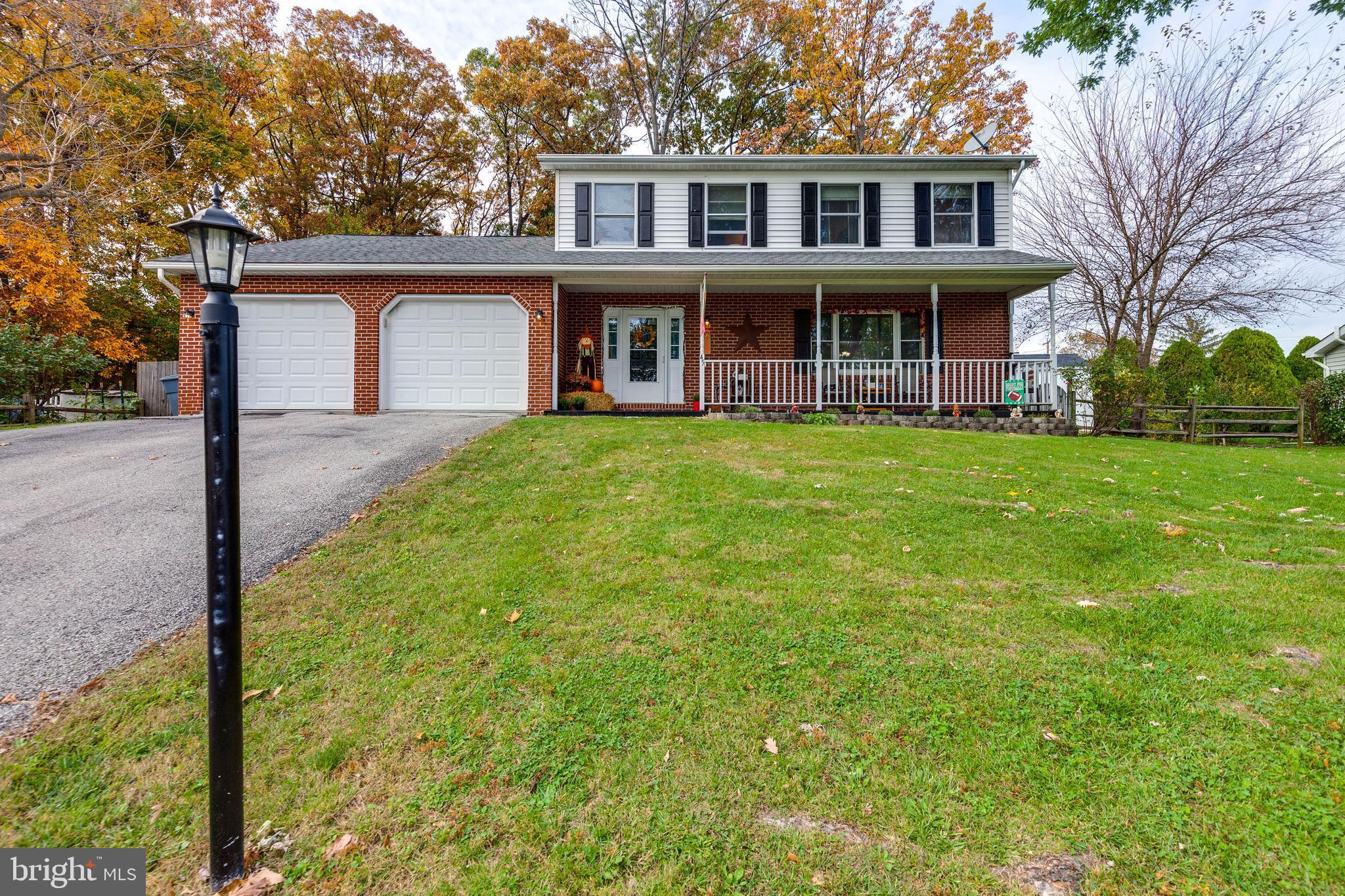 COLONIAL ACRES - Residential