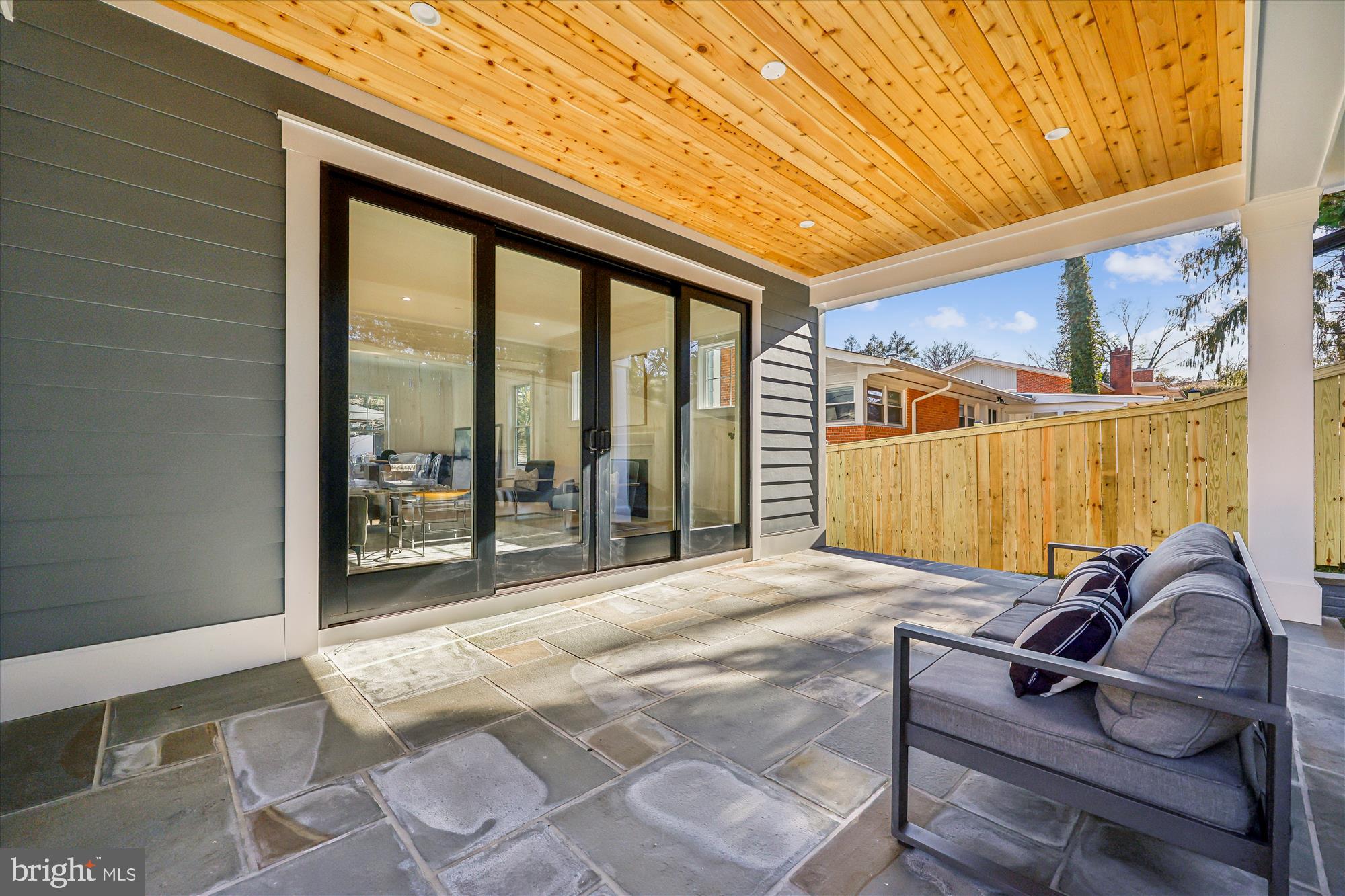 DUNLOP HILLS - Residential