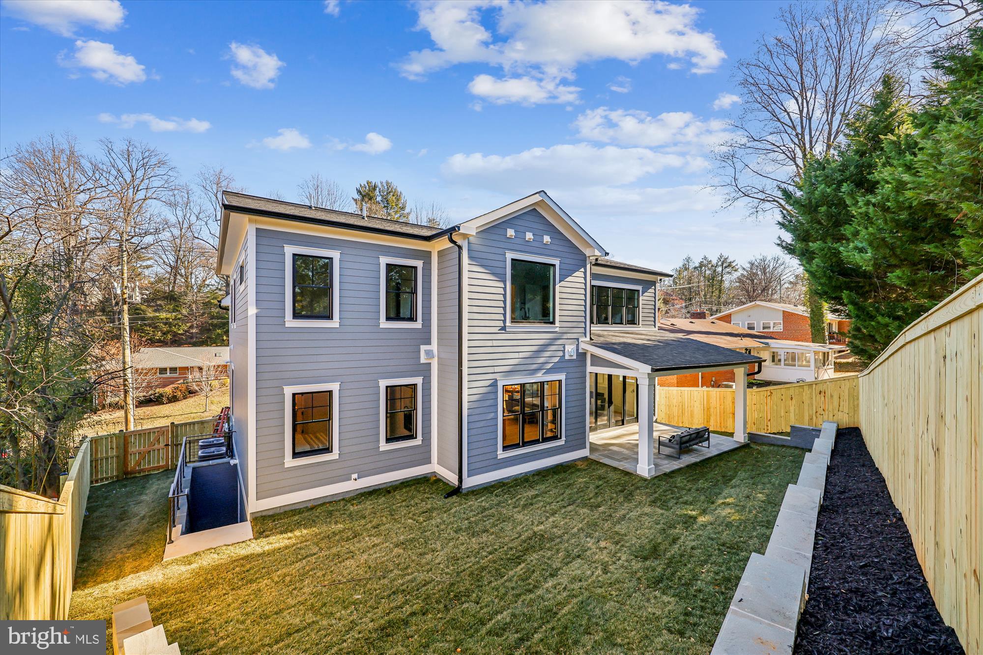 DUNLOP HILLS - Residential