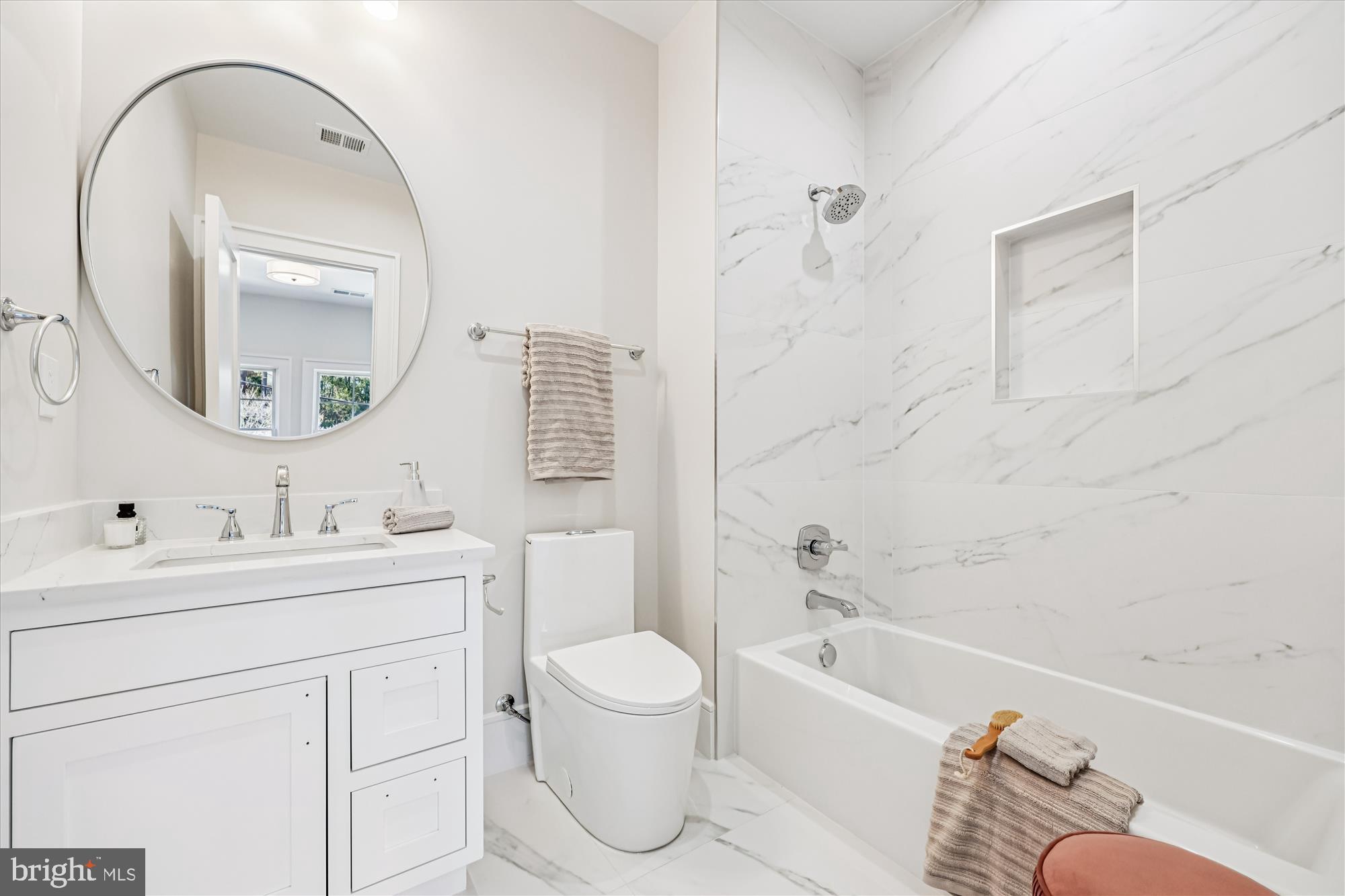 DUNLOP HILLS - Residential