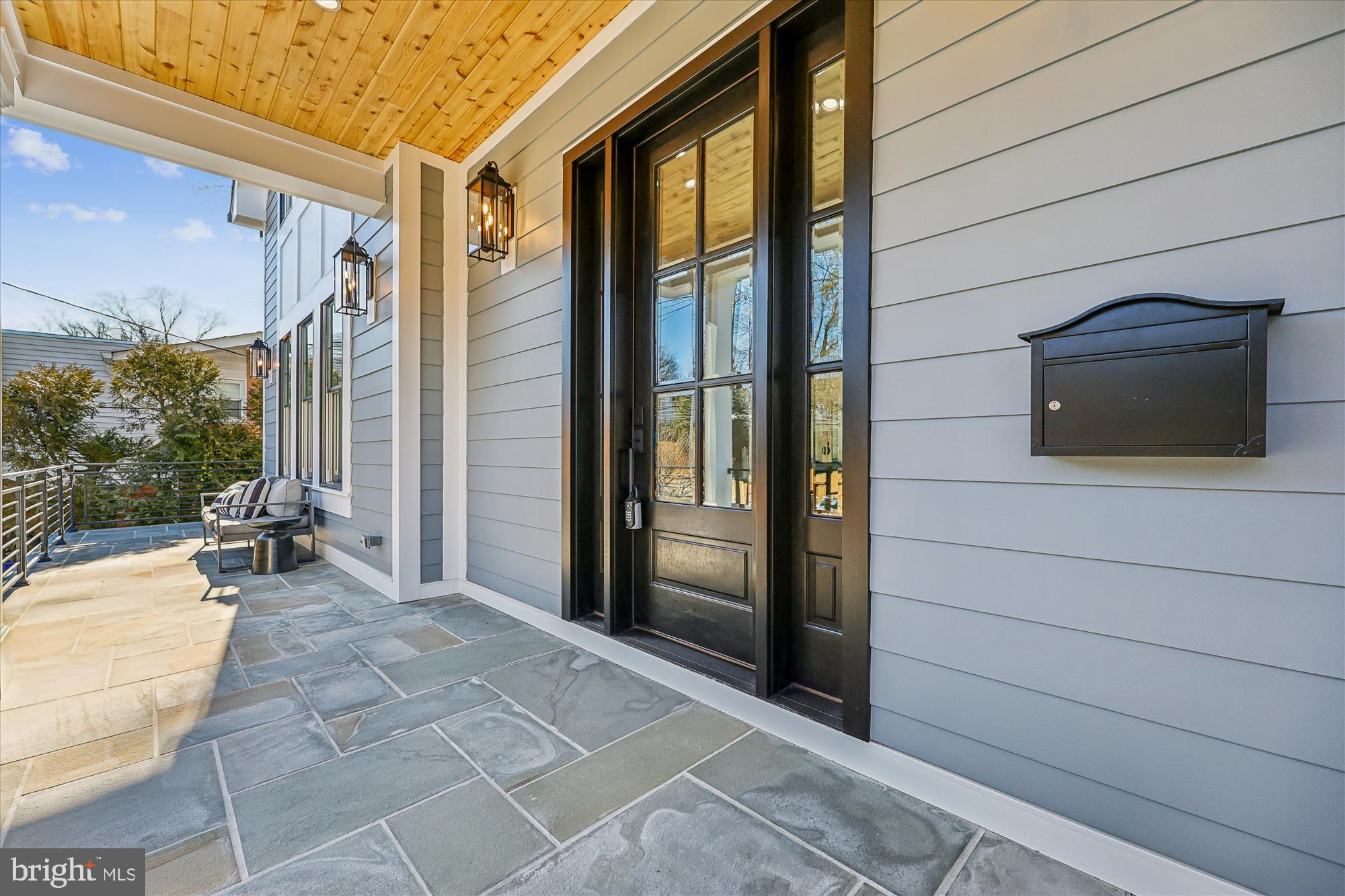 DUNLOP HILLS - Residential