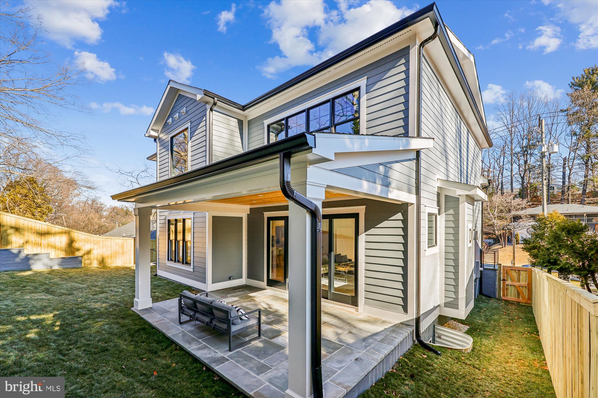 DUNLOP HILLS - Residential