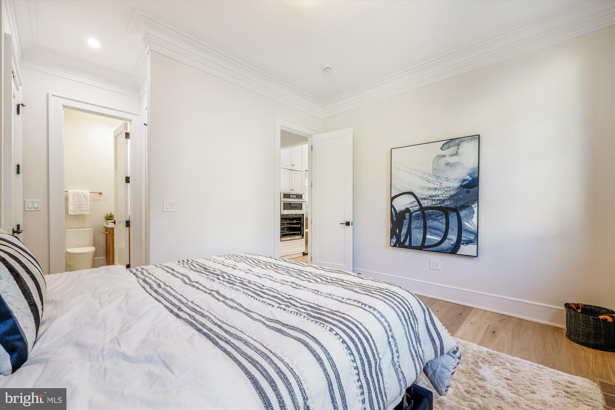 DUNLOP HILLS - Residential