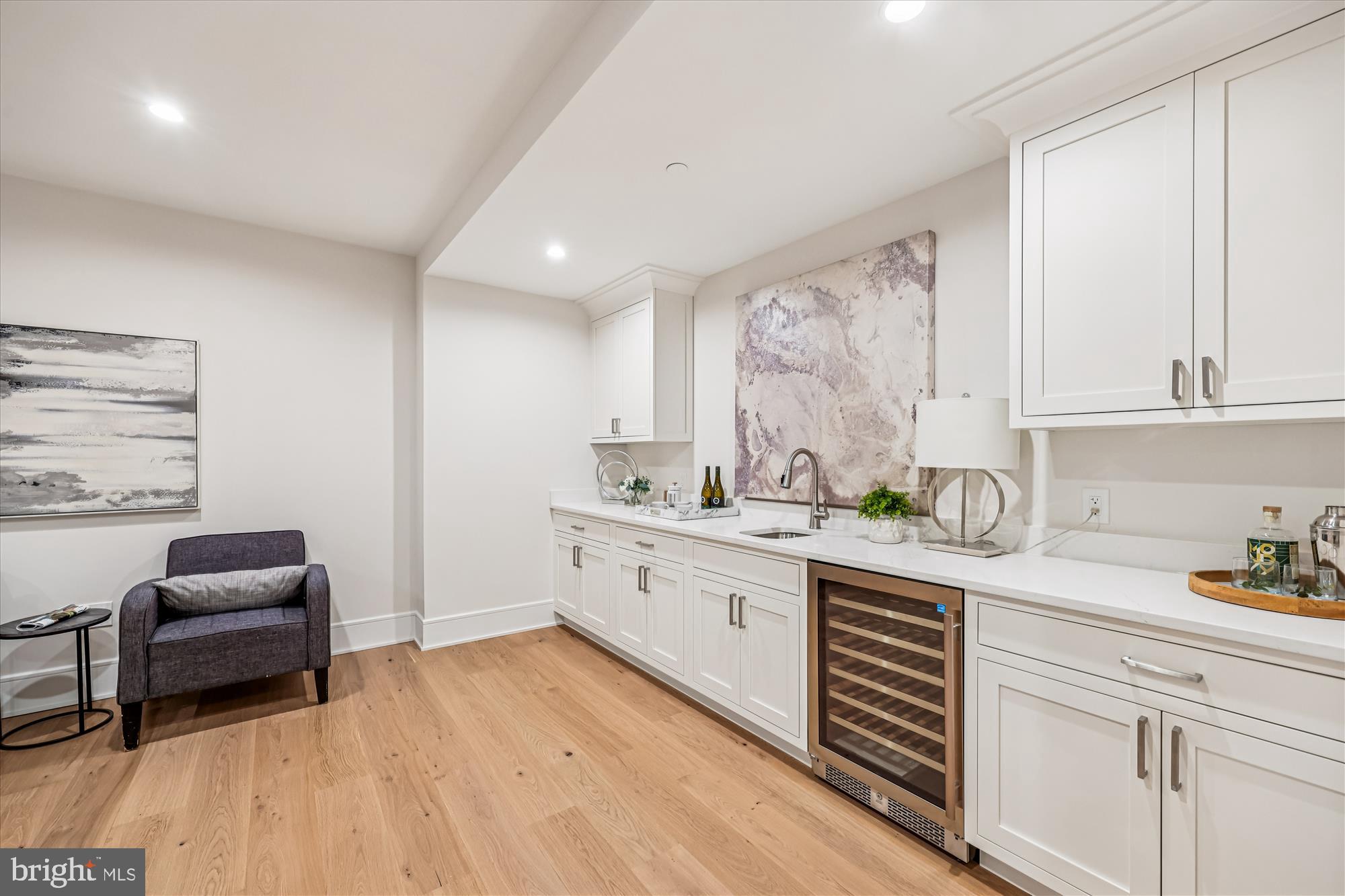 DUNLOP HILLS - Residential