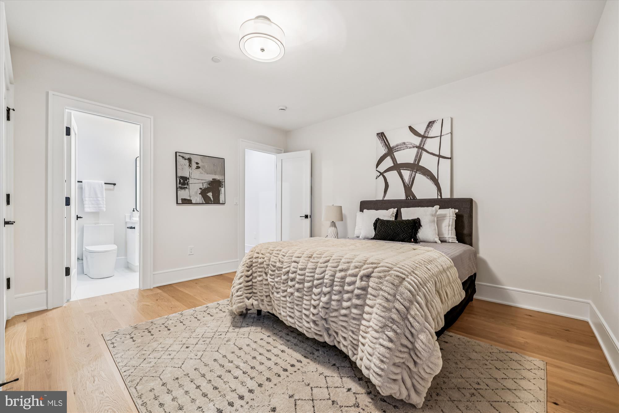 DUNLOP HILLS - Residential