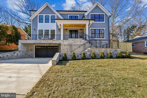Photo of 7904 Rocton Avenue, CHEVY CHASE, MD 20815 (MLS # MDMC2209794)