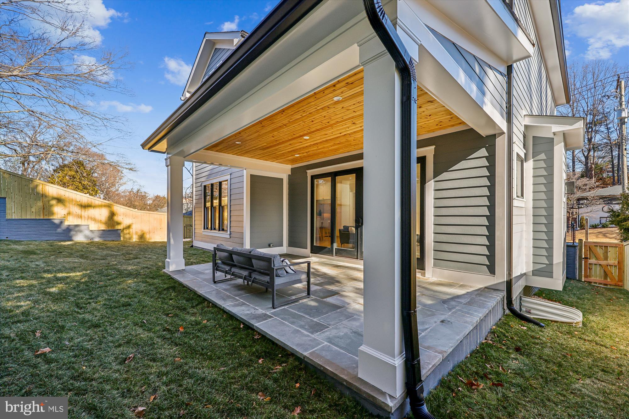 DUNLOP HILLS - Residential