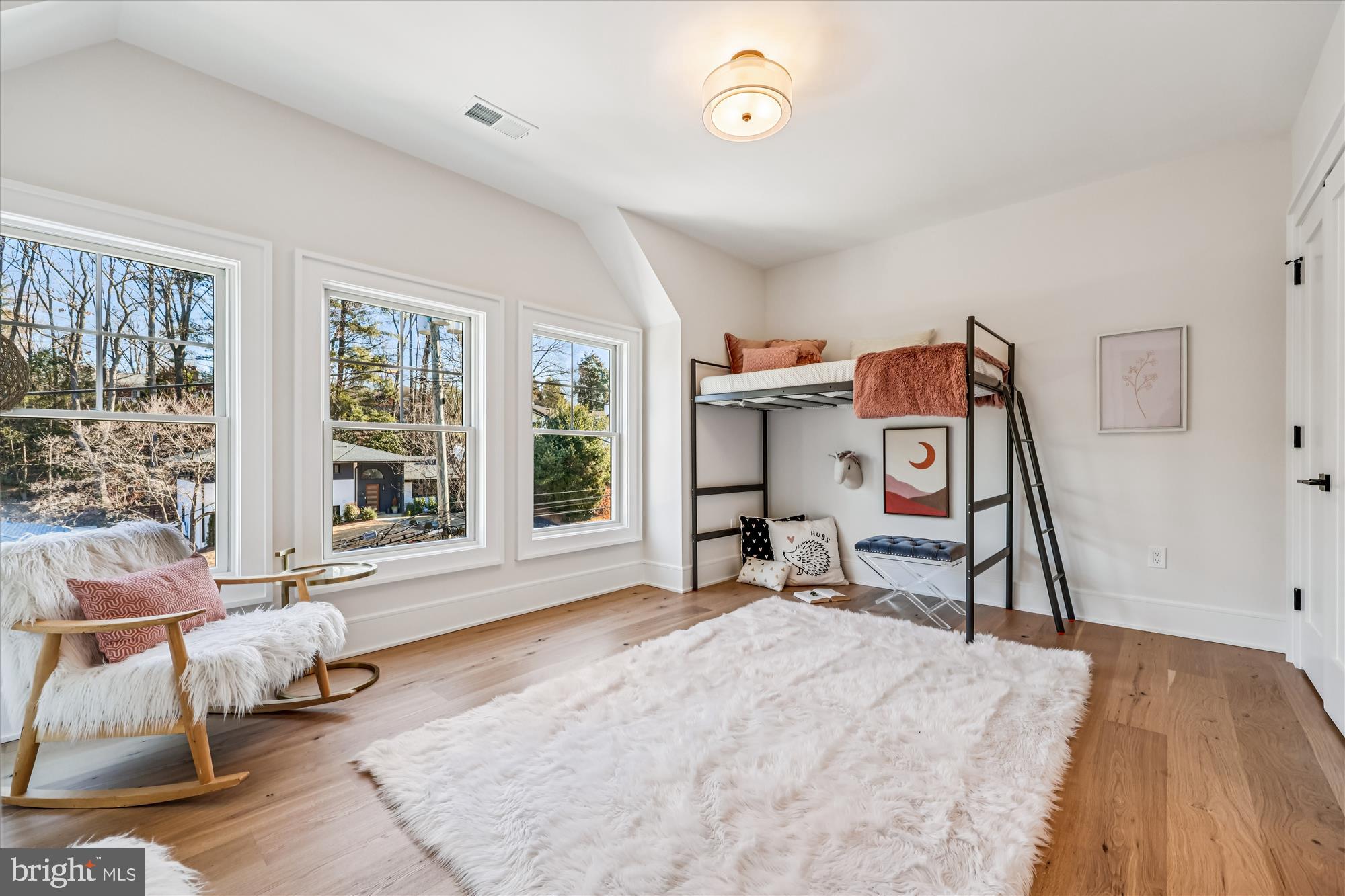 DUNLOP HILLS - Residential