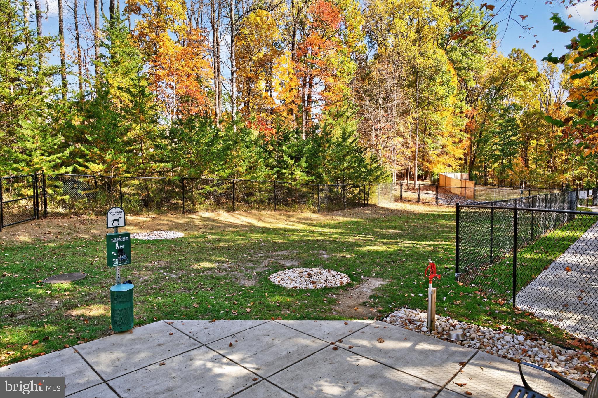 TOWER OAKS - Residential