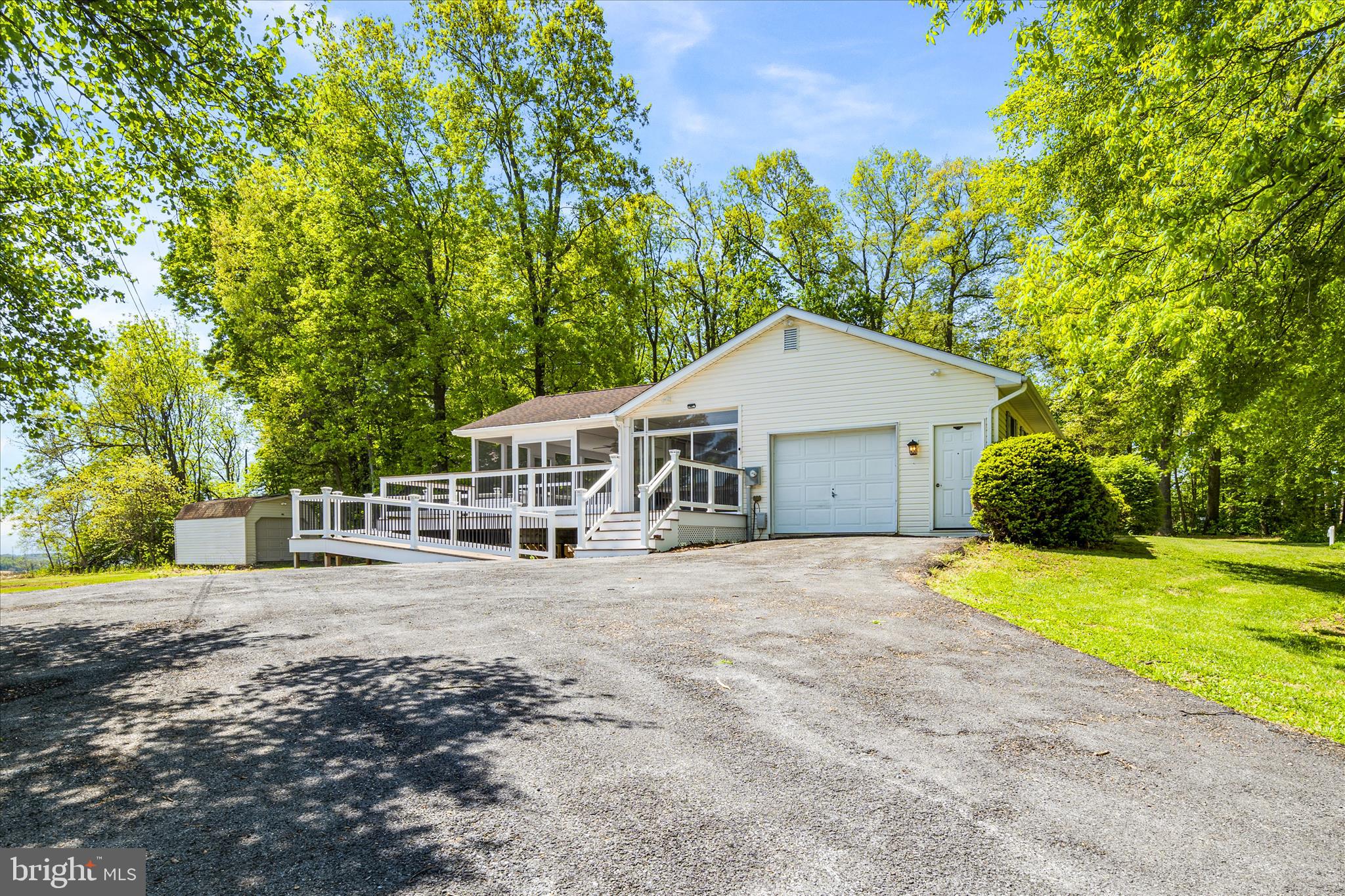 STEWARTSTOWN - Residential