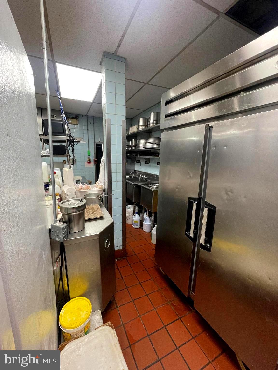 RITTENHOUSE SQUARE - Commercial Sale