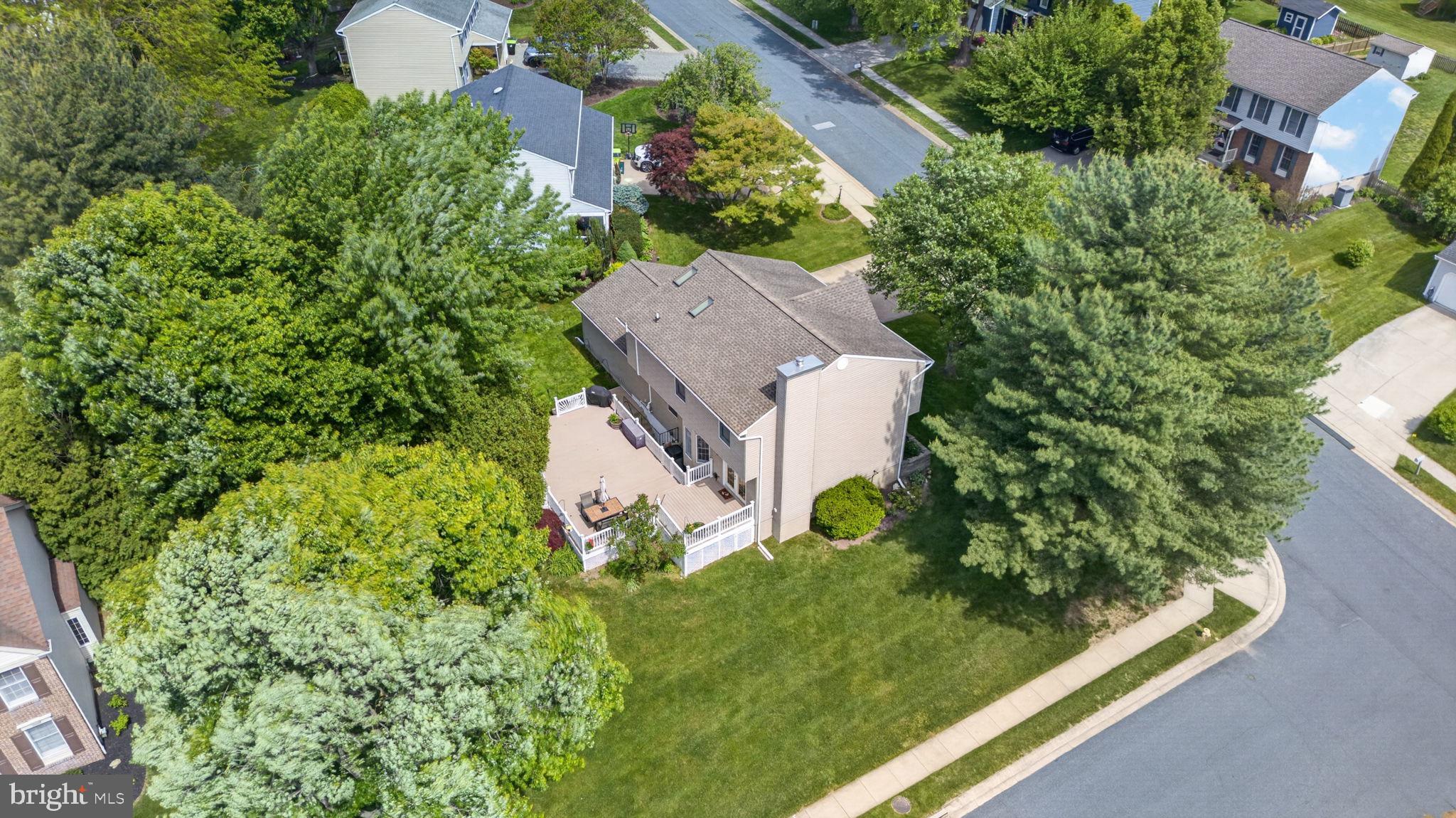 FOREST LAKES - Residential
