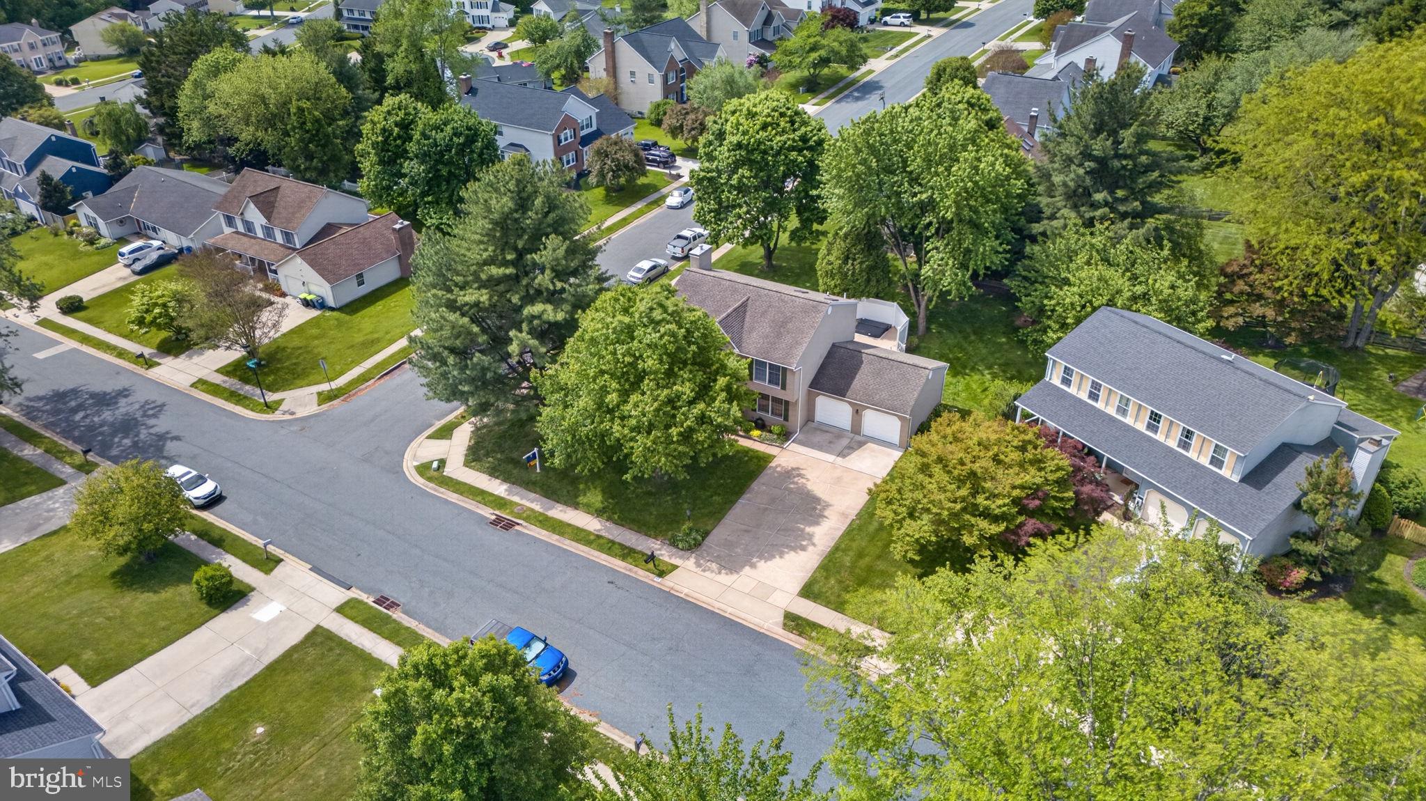 FOREST LAKES - Residential