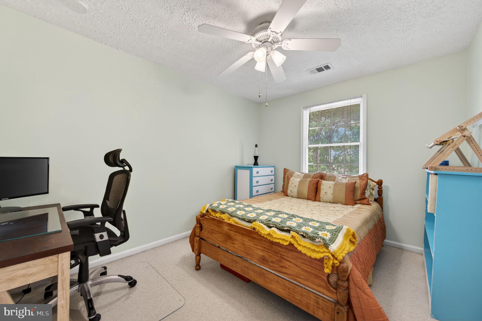 FOREST LAKES - Residential