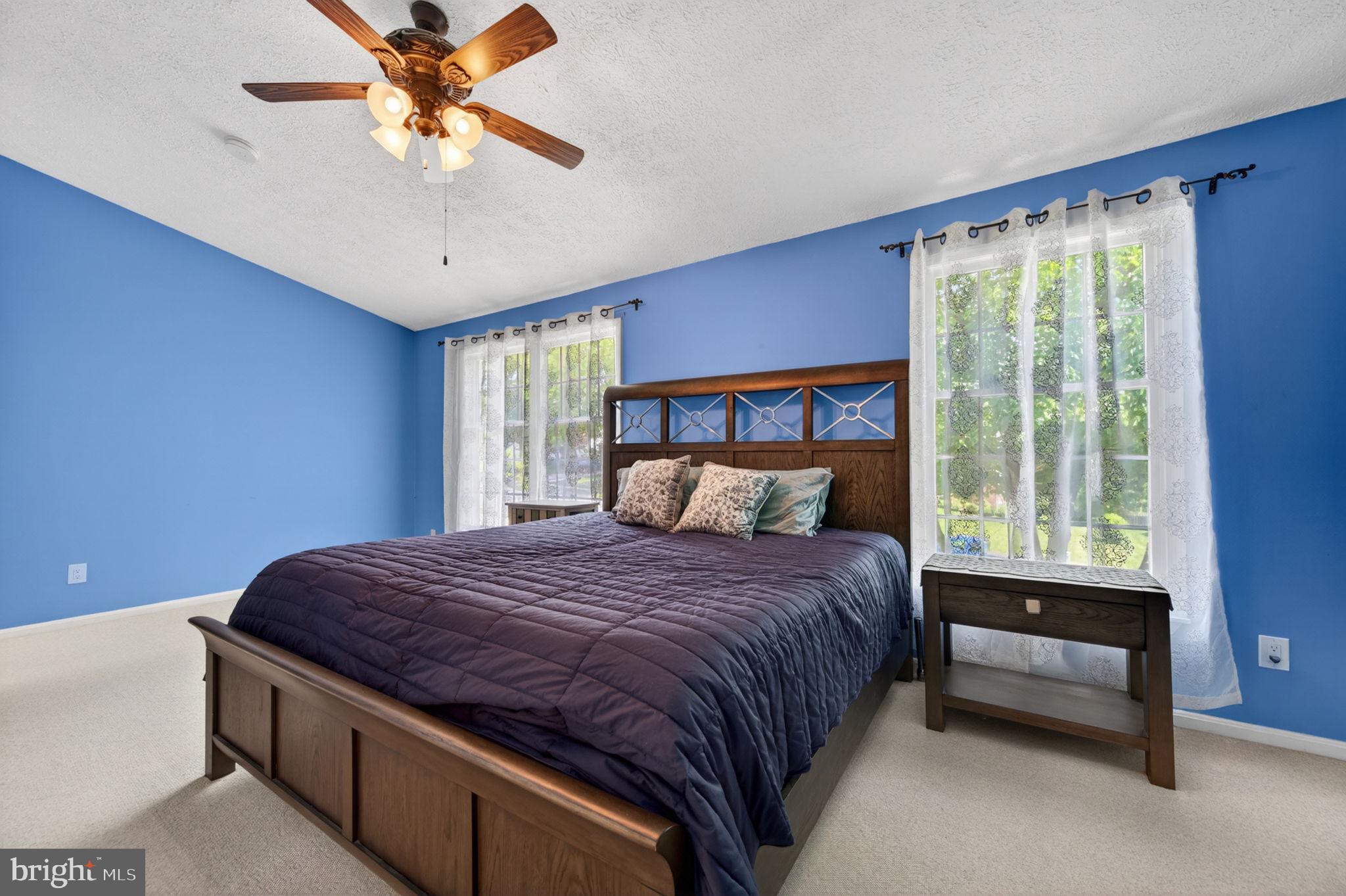 FOREST LAKES - Residential