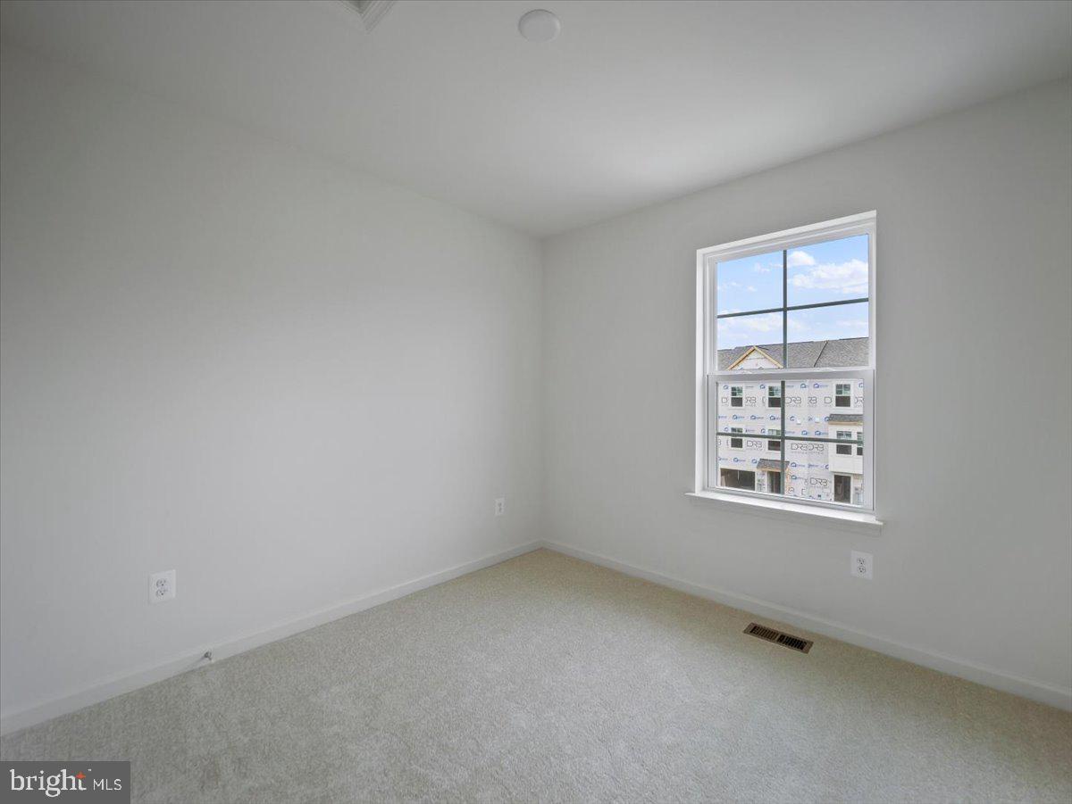 OVERLOOK AT RIVERSIDE TOWNHOMES - Residential Lease