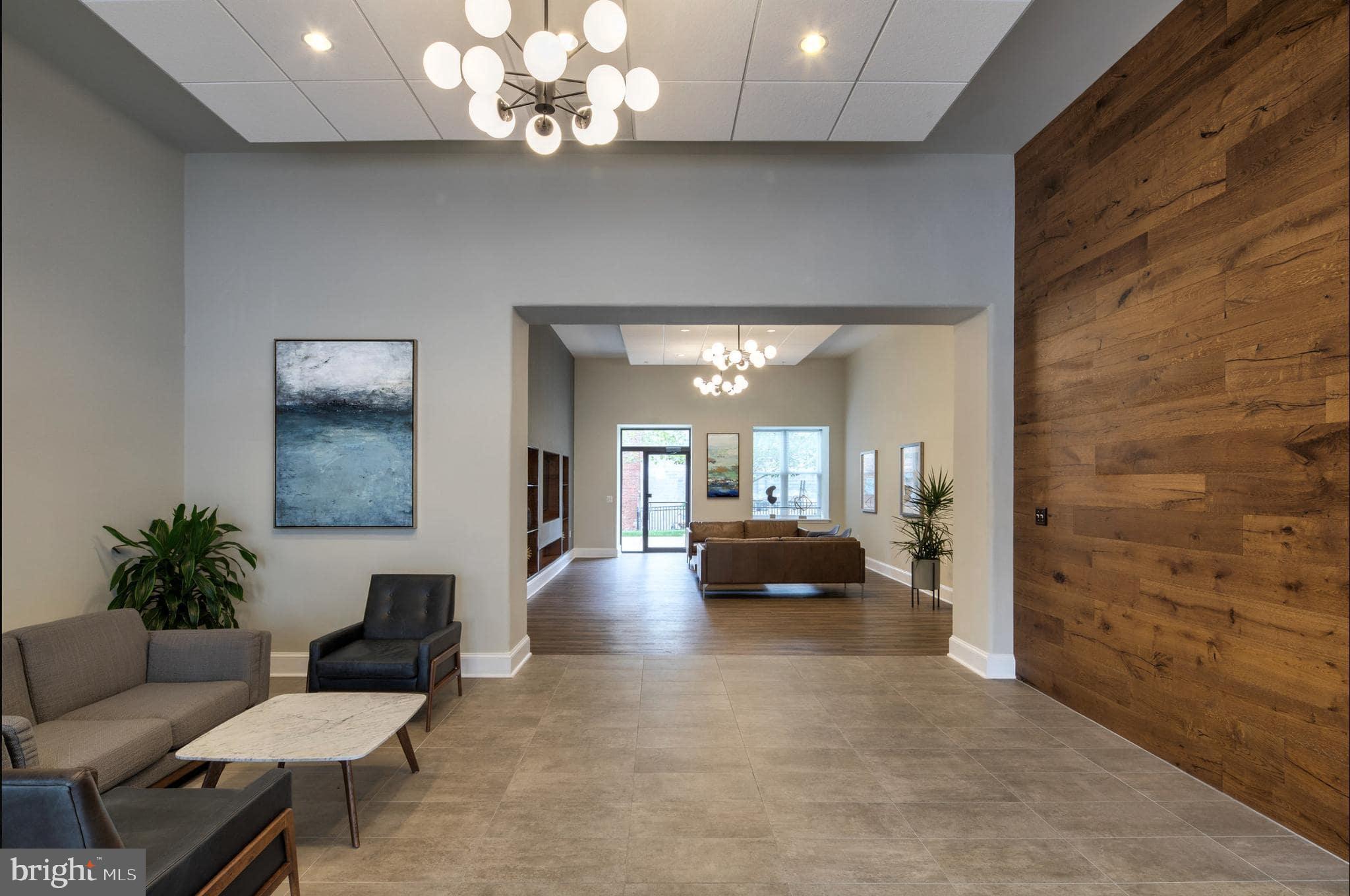 BROMO ARTS DISTRICT - Residential Lease