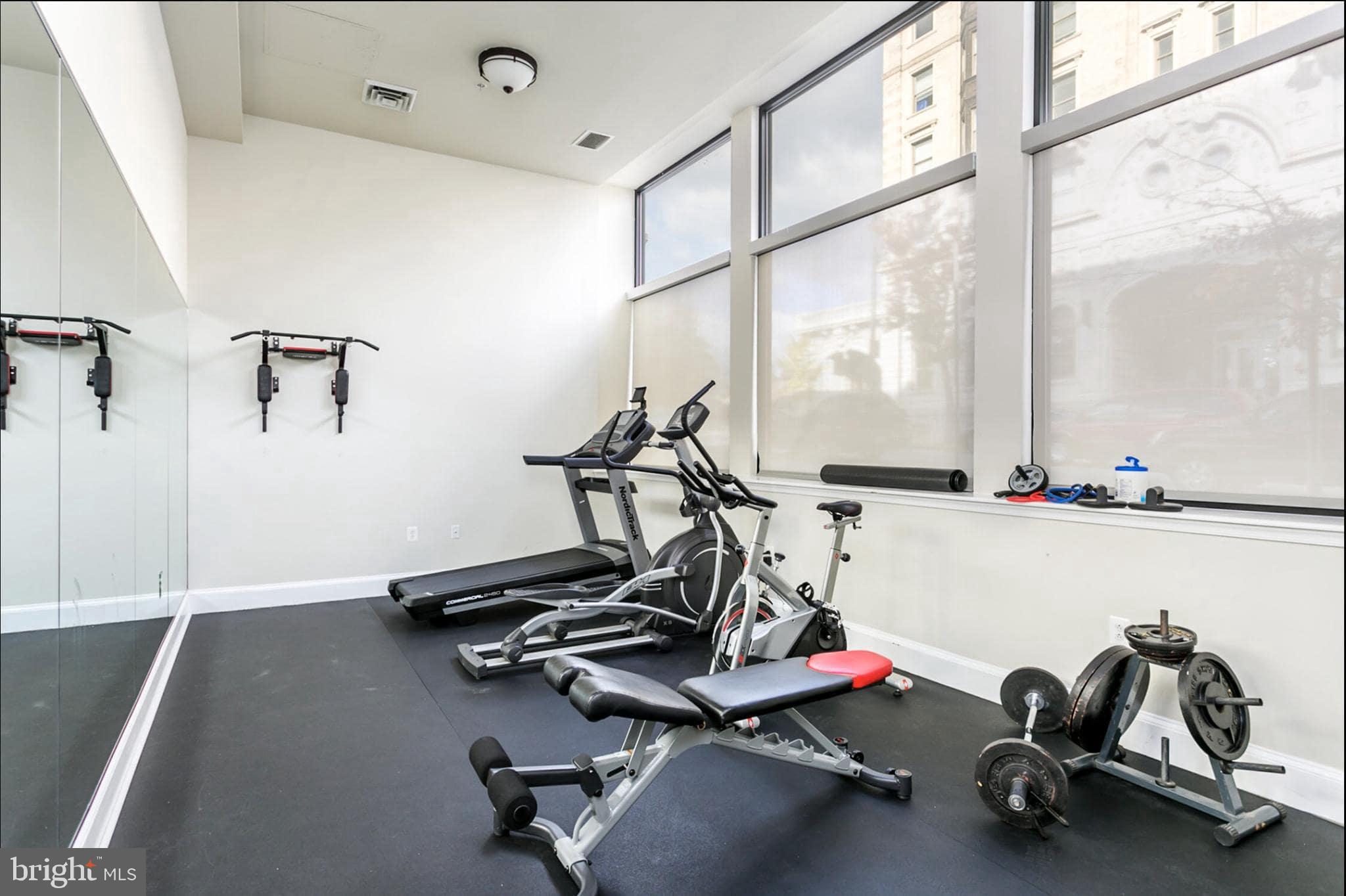 BROMO ARTS DISTRICT - Residential Lease