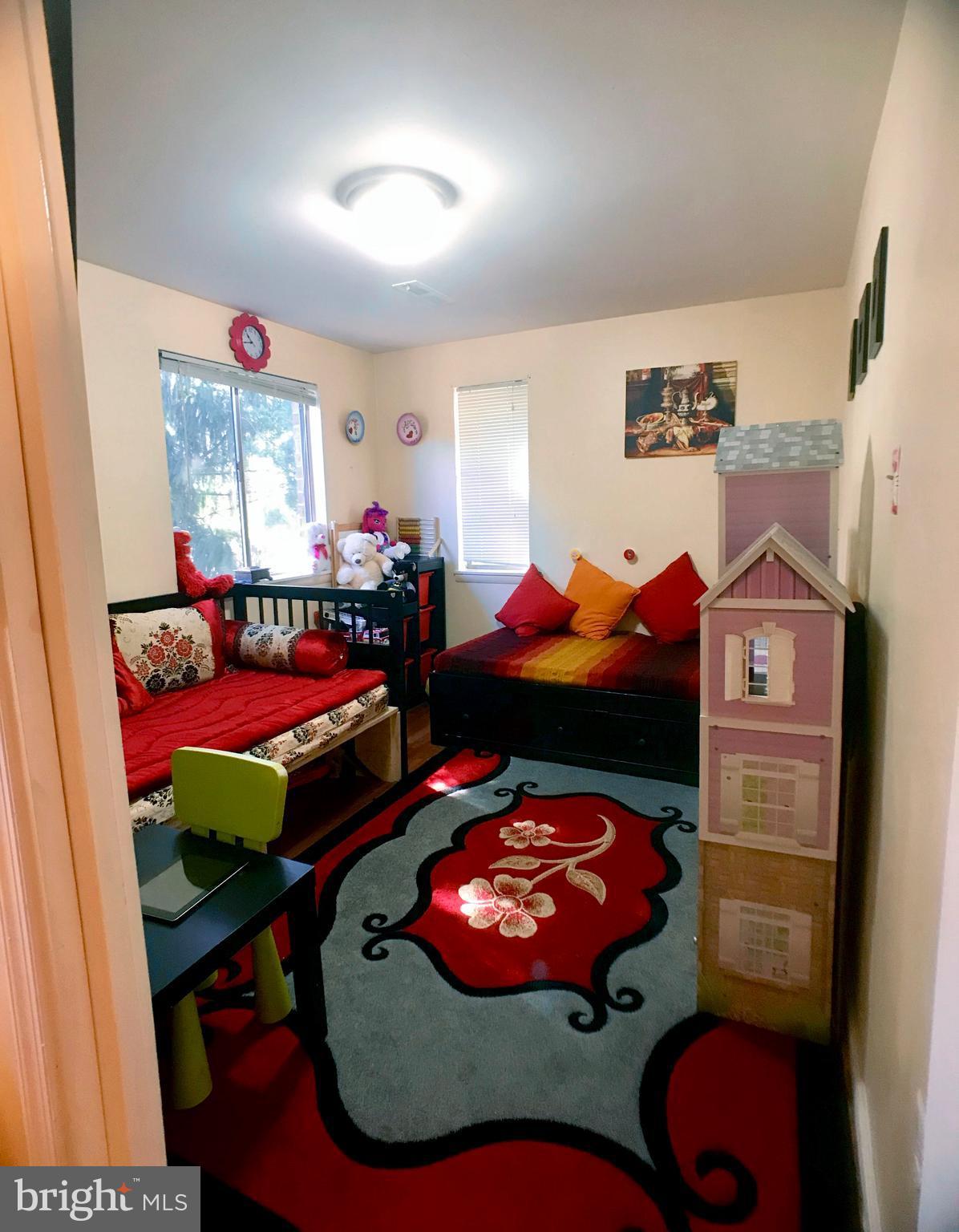 NORMANDIE ON THE LAKE I - Residential