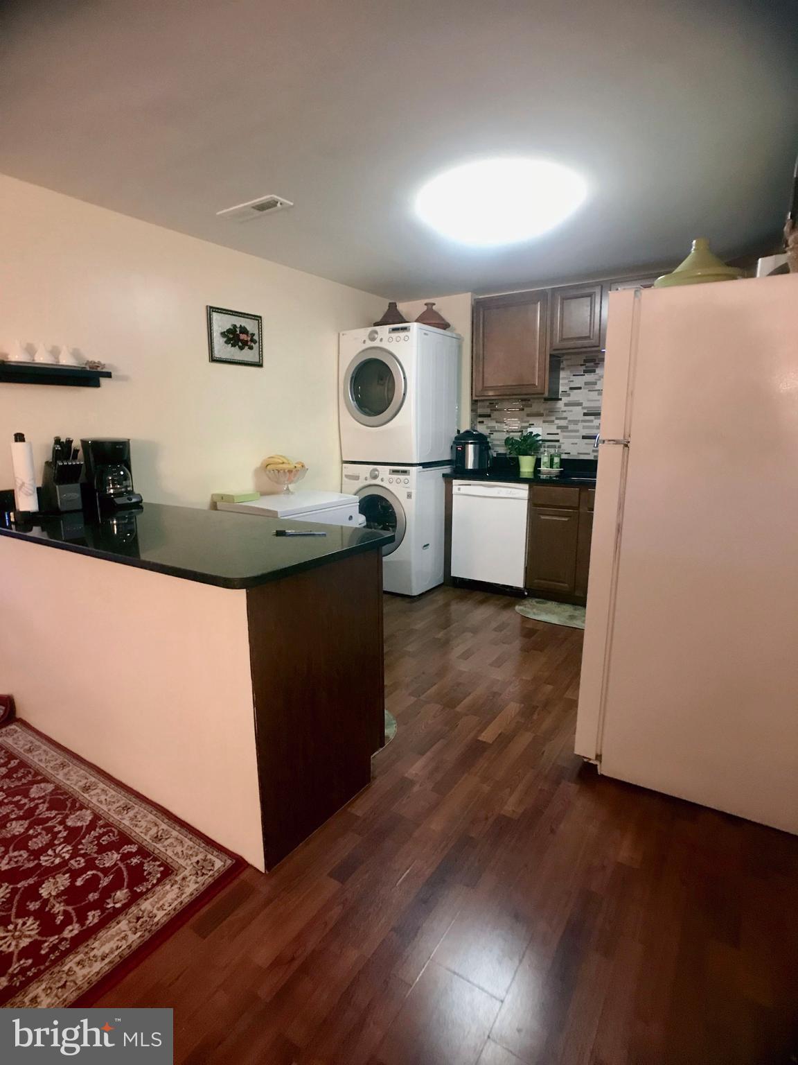 NORMANDIE ON THE LAKE I - Residential