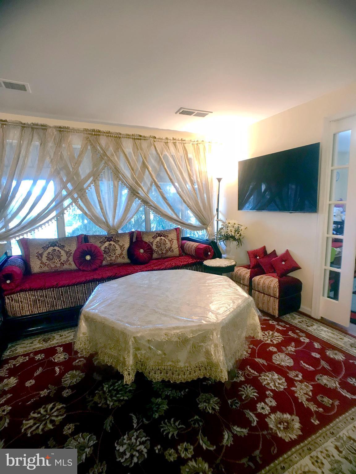 NORMANDIE ON THE LAKE I - Residential