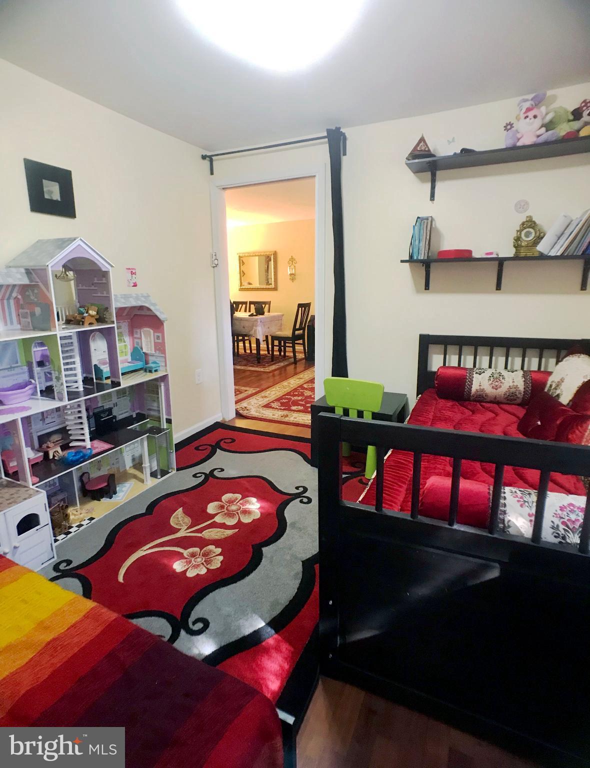 NORMANDIE ON THE LAKE I - Residential