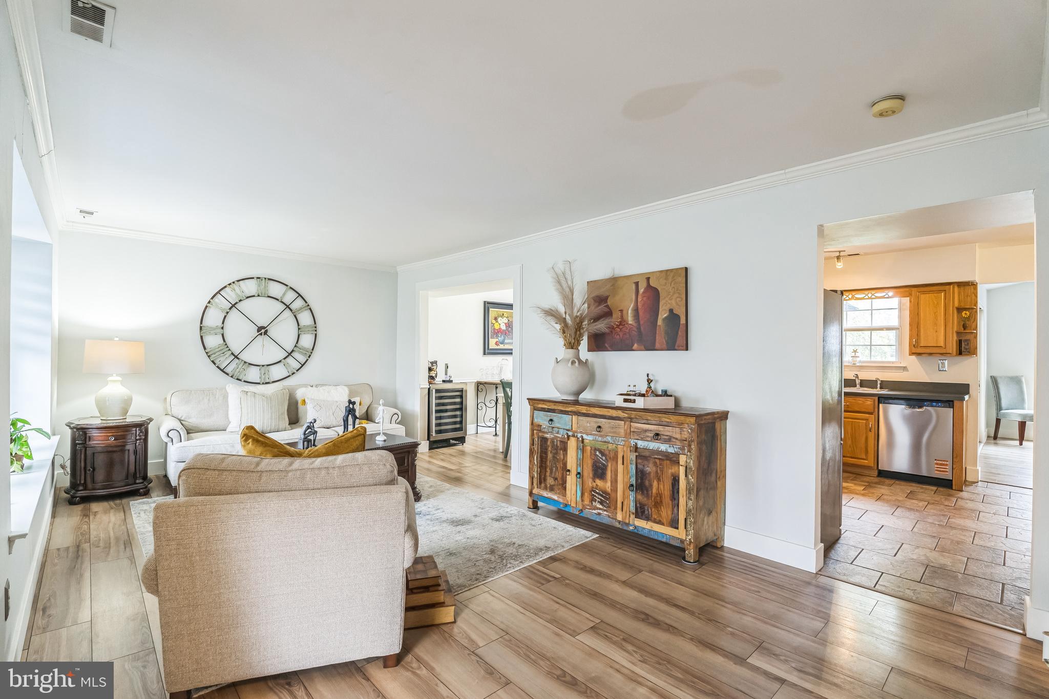 112 BEDFORD LANE