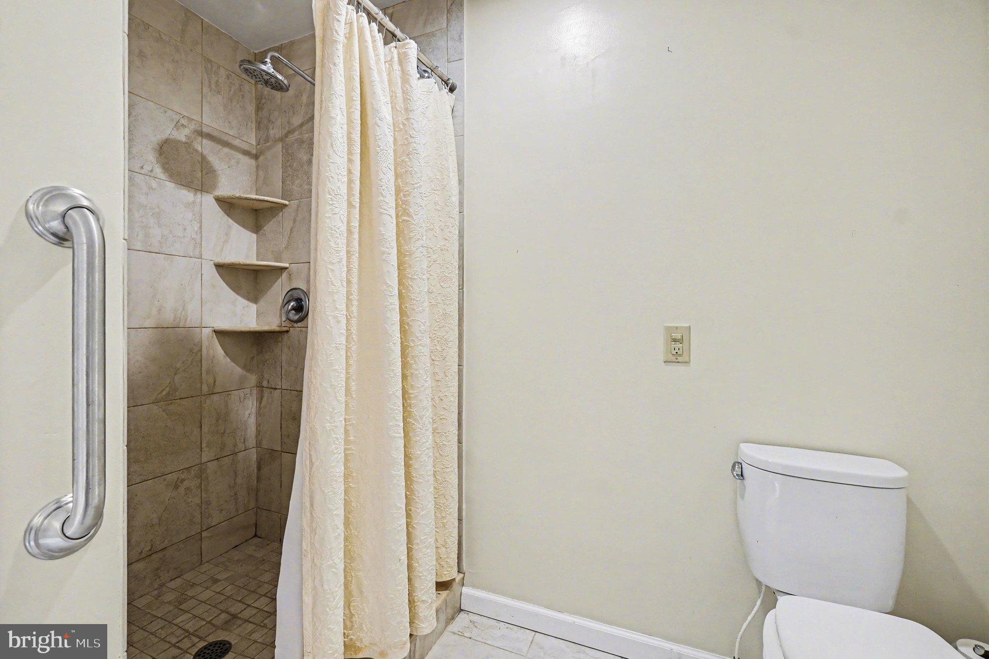 NORMIRA - Residential