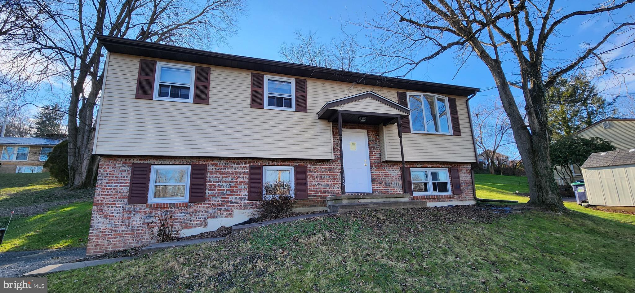 NONE AVAILABEL - Residential