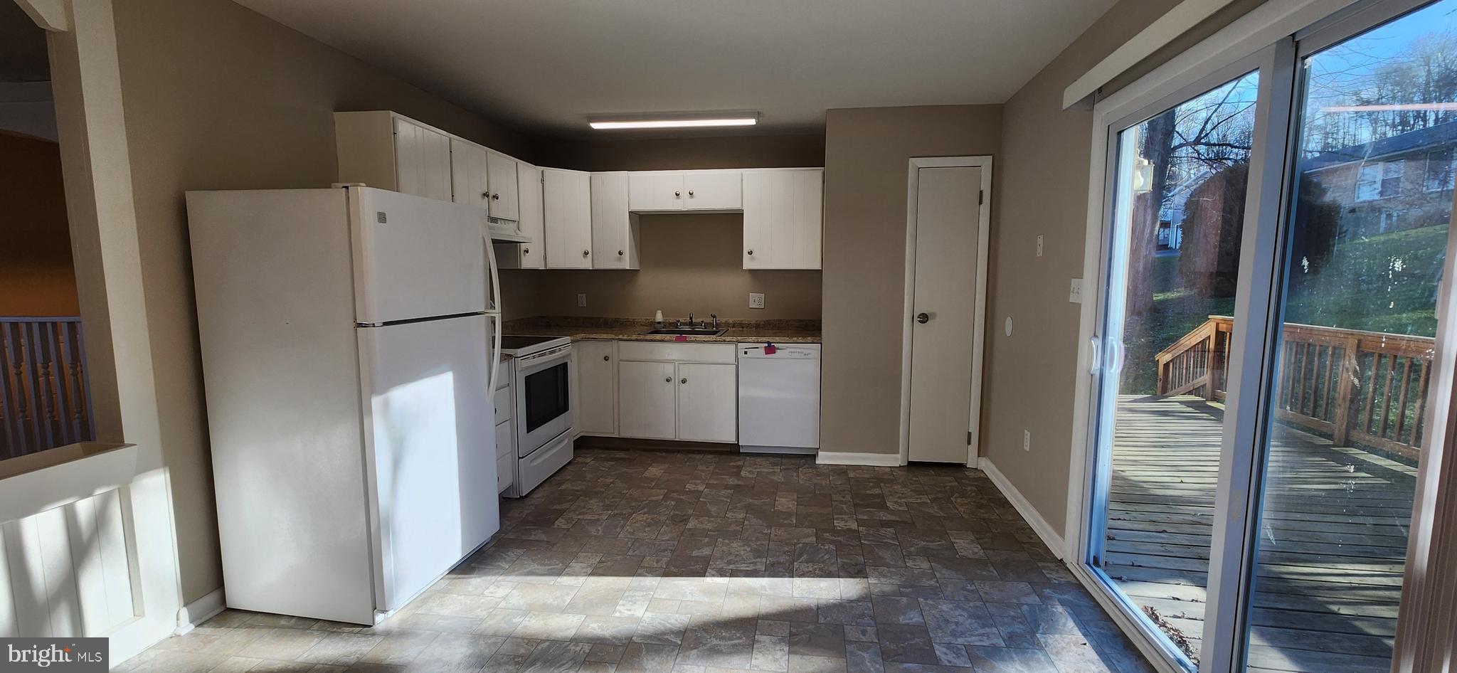 NONE AVAILABEL - Residential
