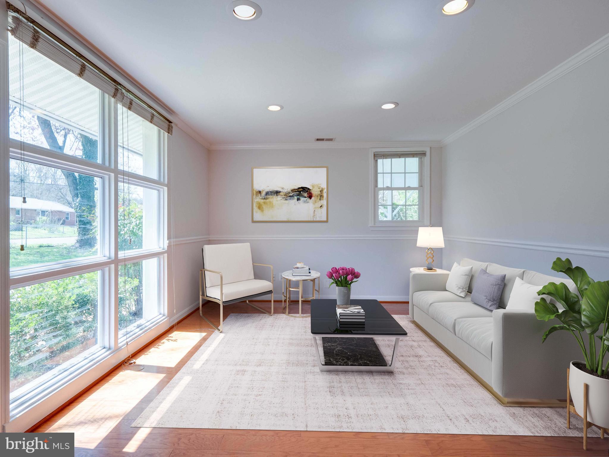 BURGUNDY MANOR - Residential