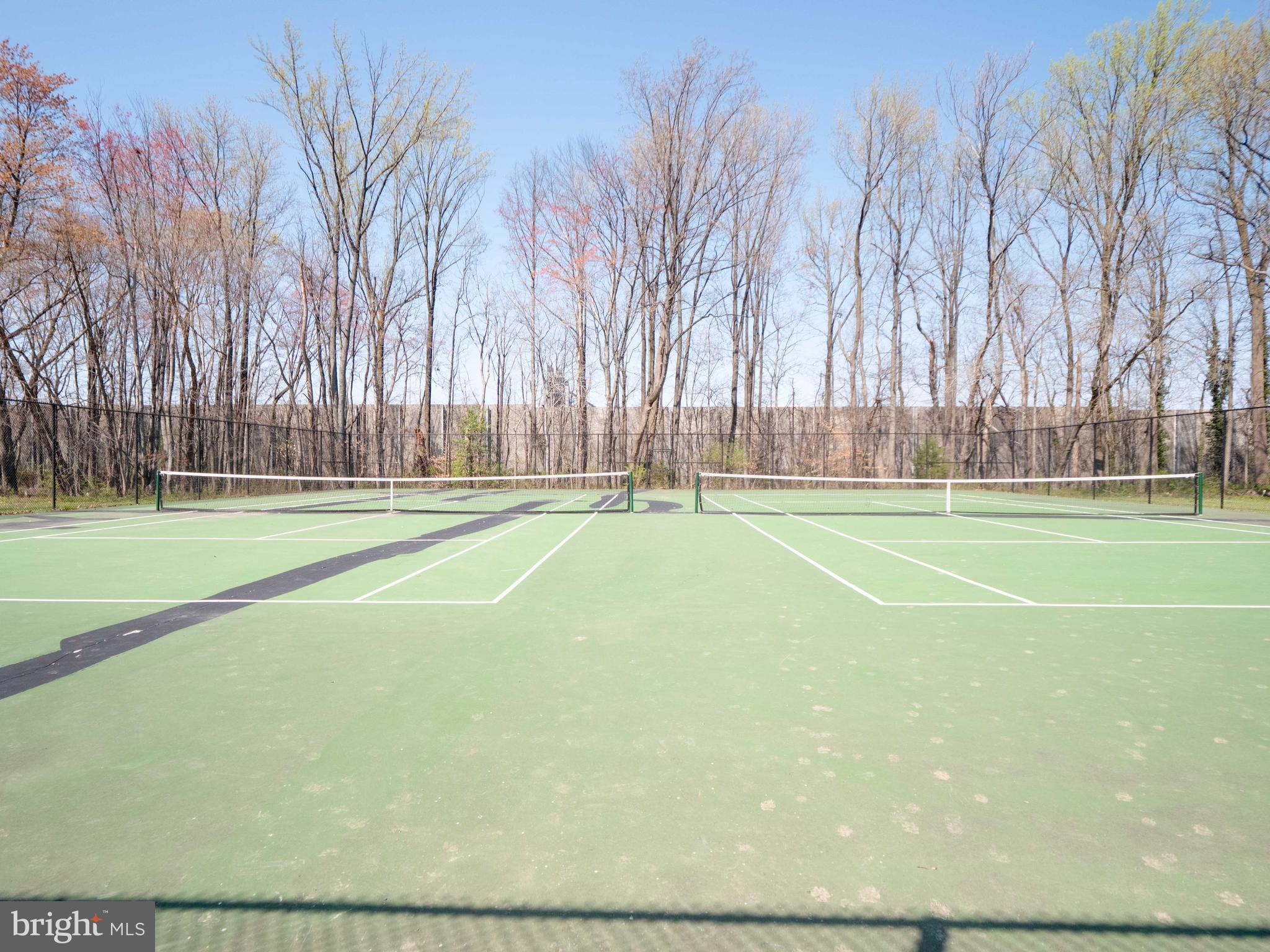 BURGUNDY MANOR - Residential