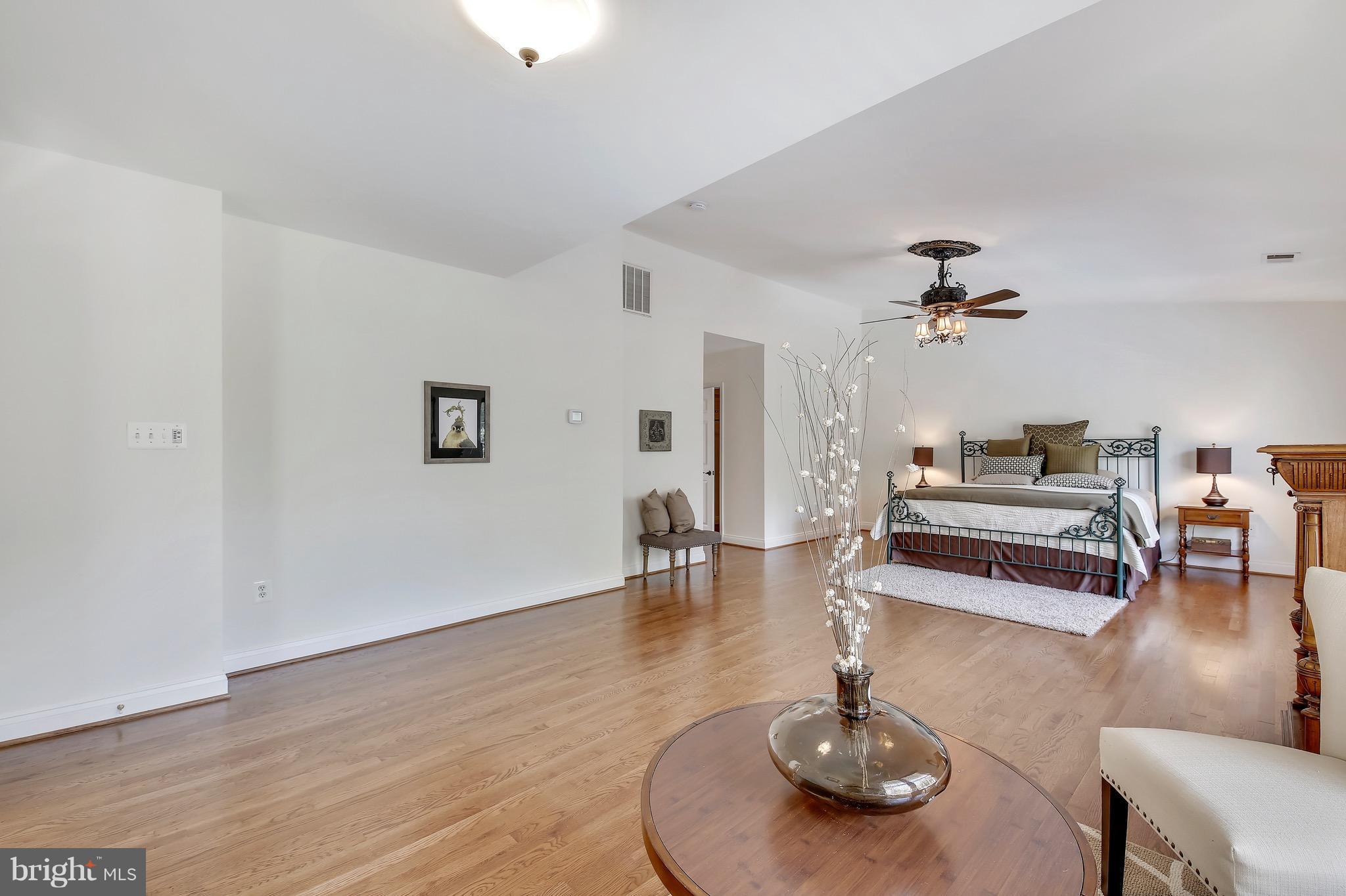 SMALLS NURSERY - Residential