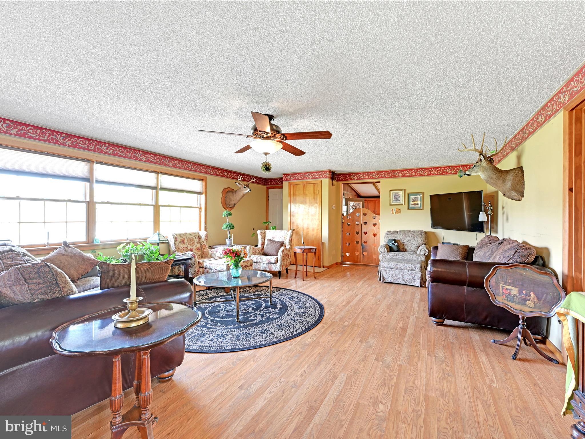 LAKE WYNONAH - Residential