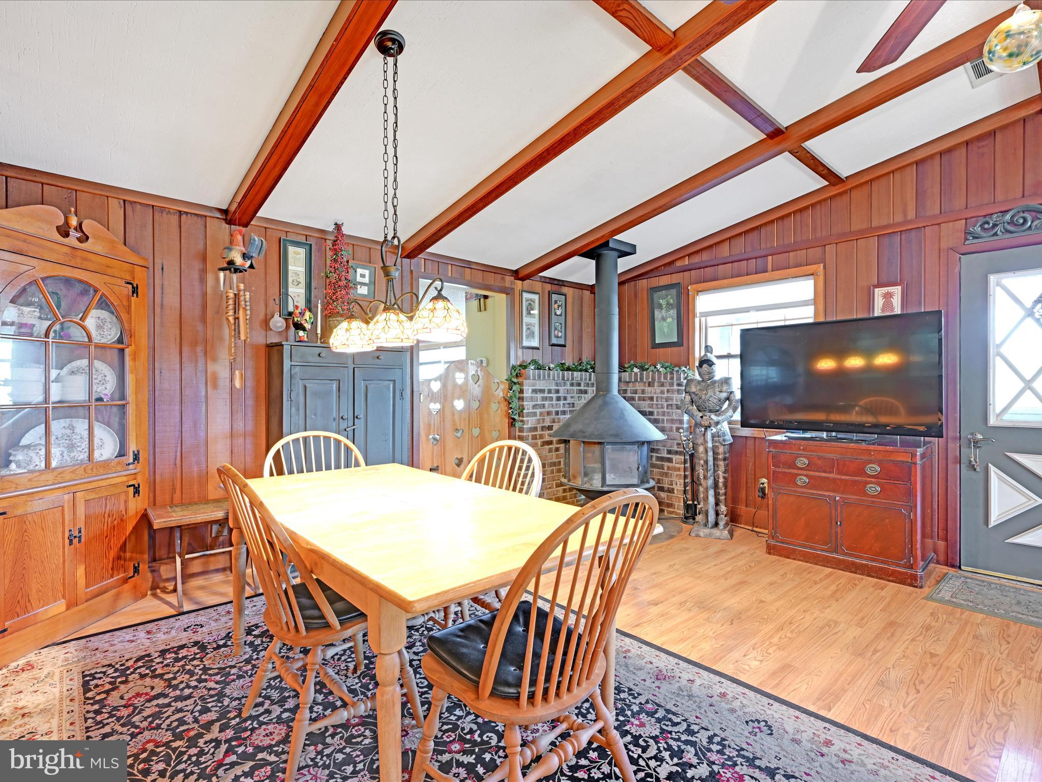 LAKE WYNONAH - Residential