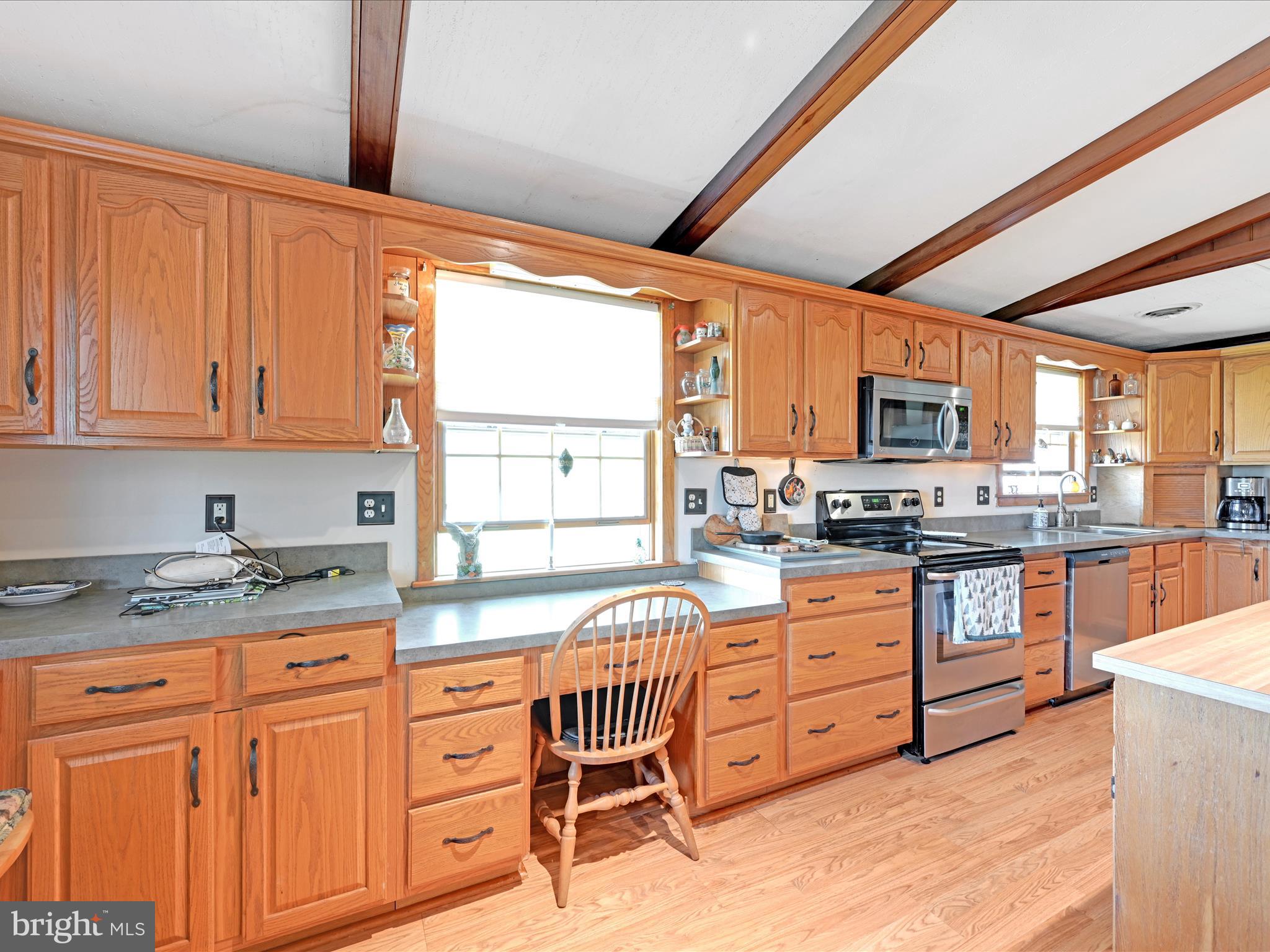 LAKE WYNONAH - Residential