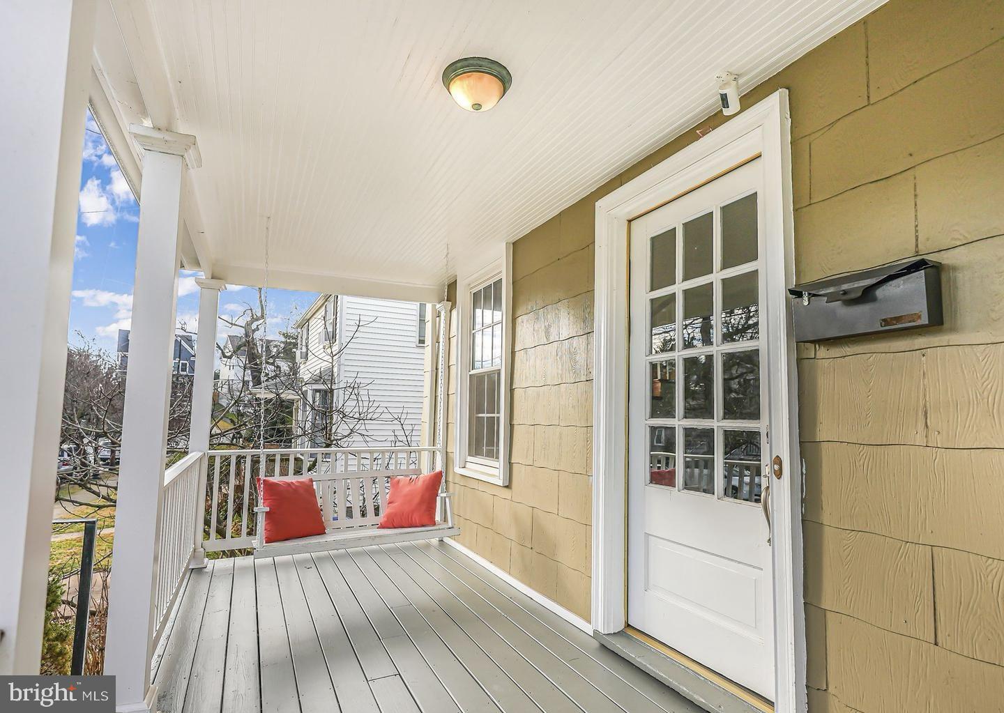 114 N CLEVELAND STREET N