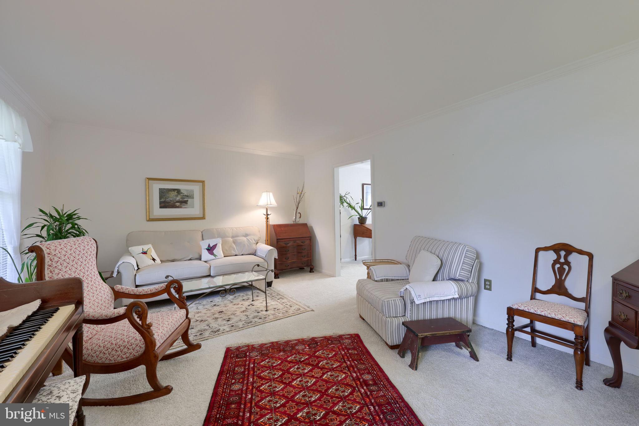 584 LAUREL LANE