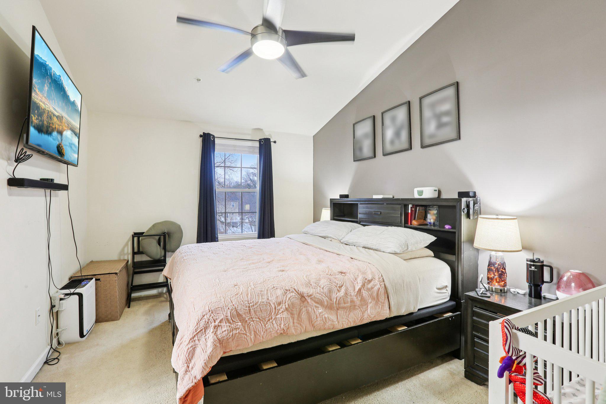 THE POINTE AT TANYARD SPRINGS - Residential