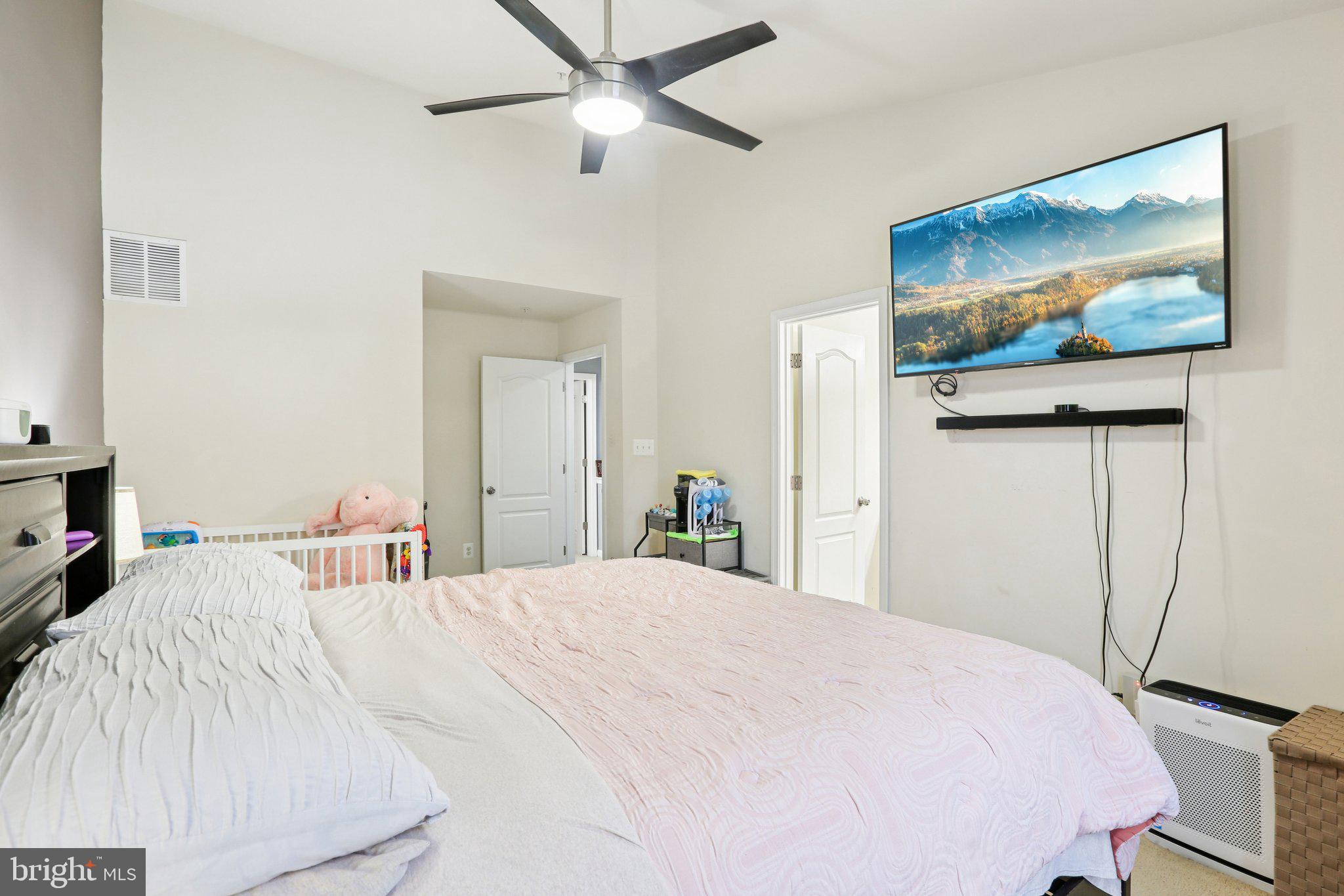 THE POINTE AT TANYARD SPRINGS - Residential