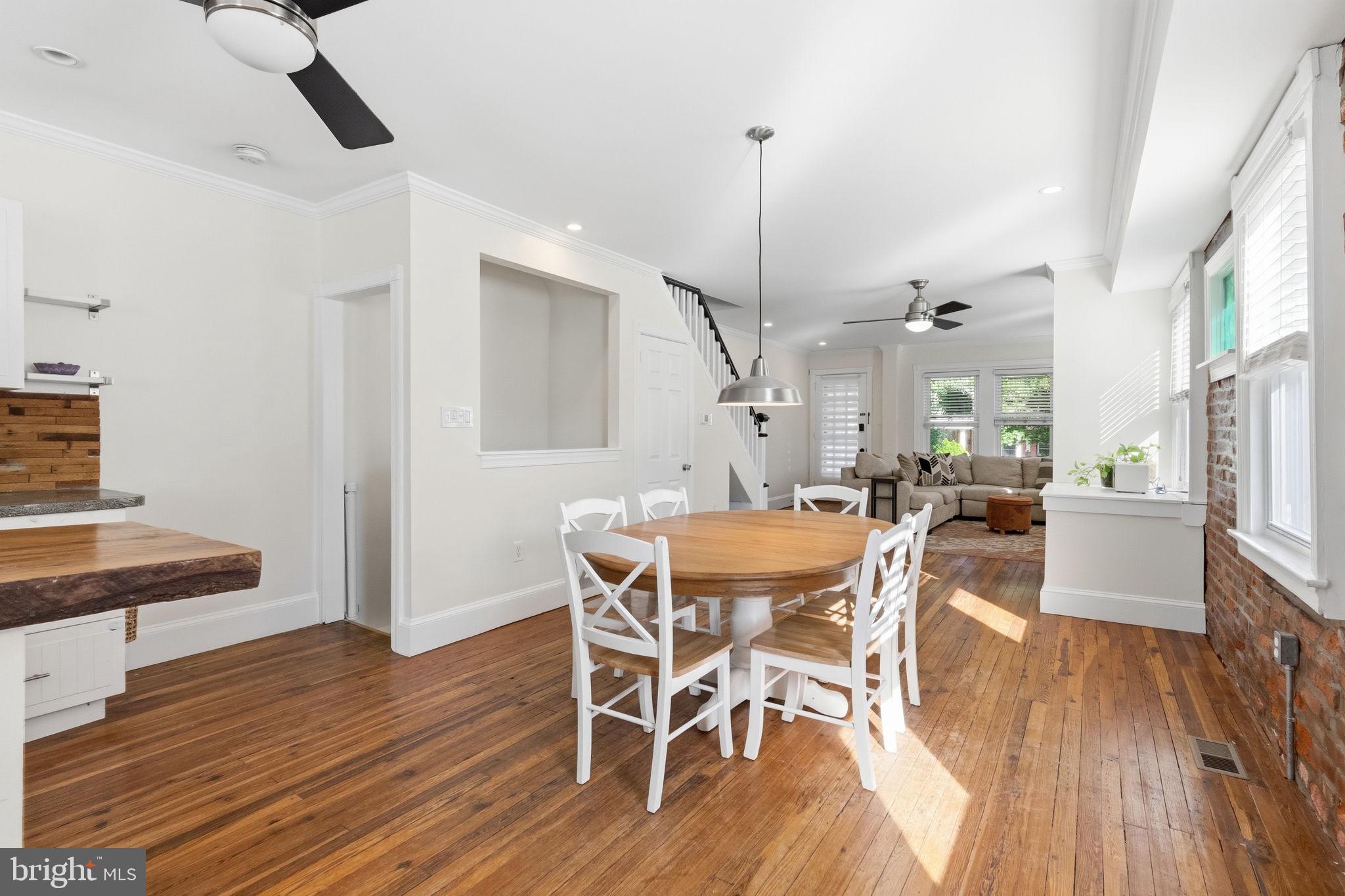 FOX CHASE - Residential