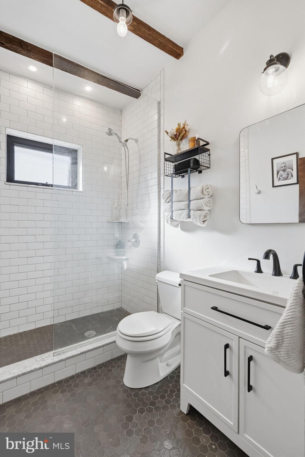 FOX CHASE - Residential