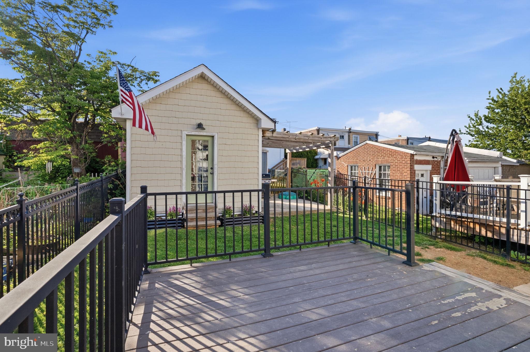 FOX CHASE - Residential